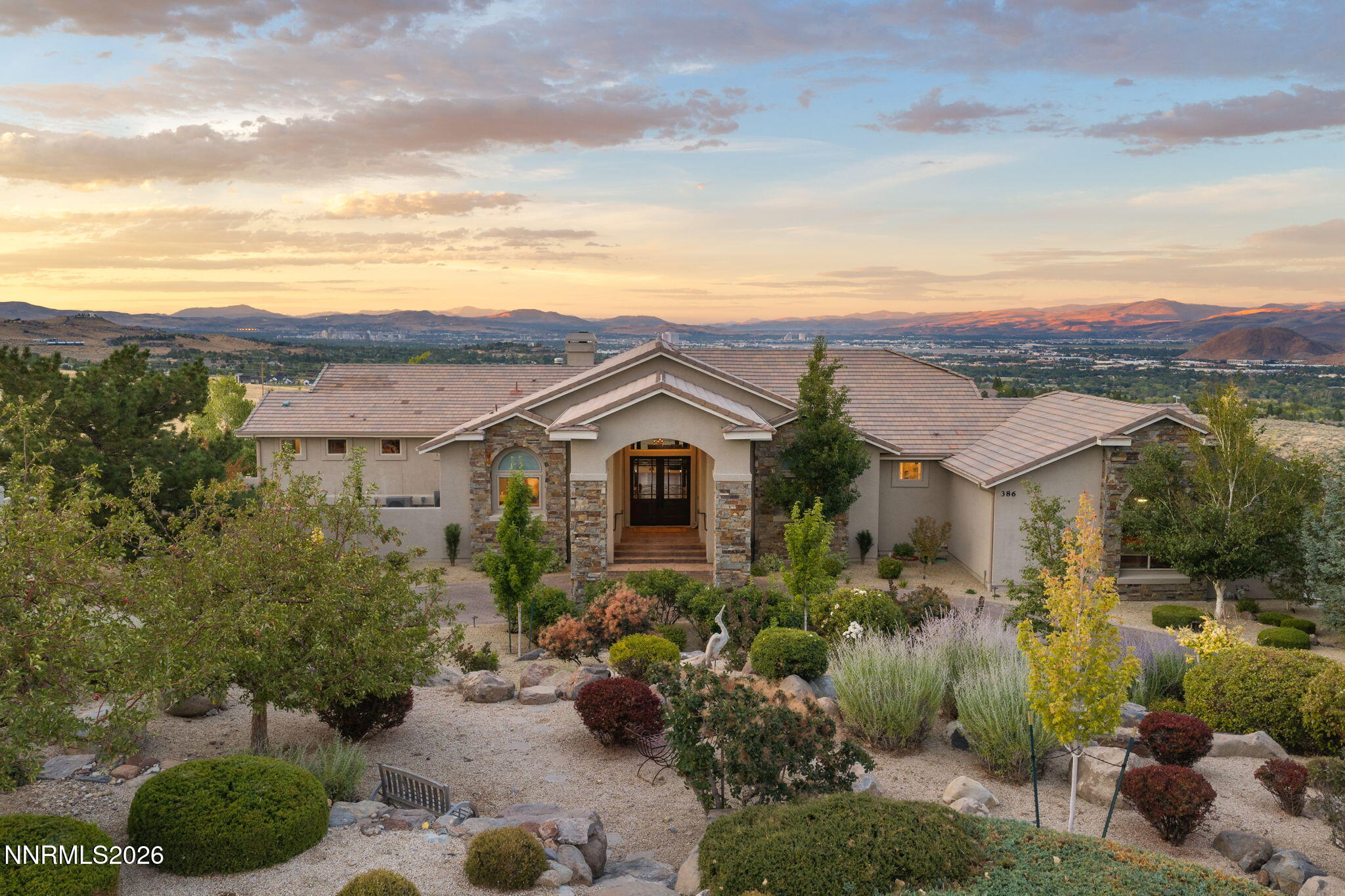 386 Questa Court Property Photo 66