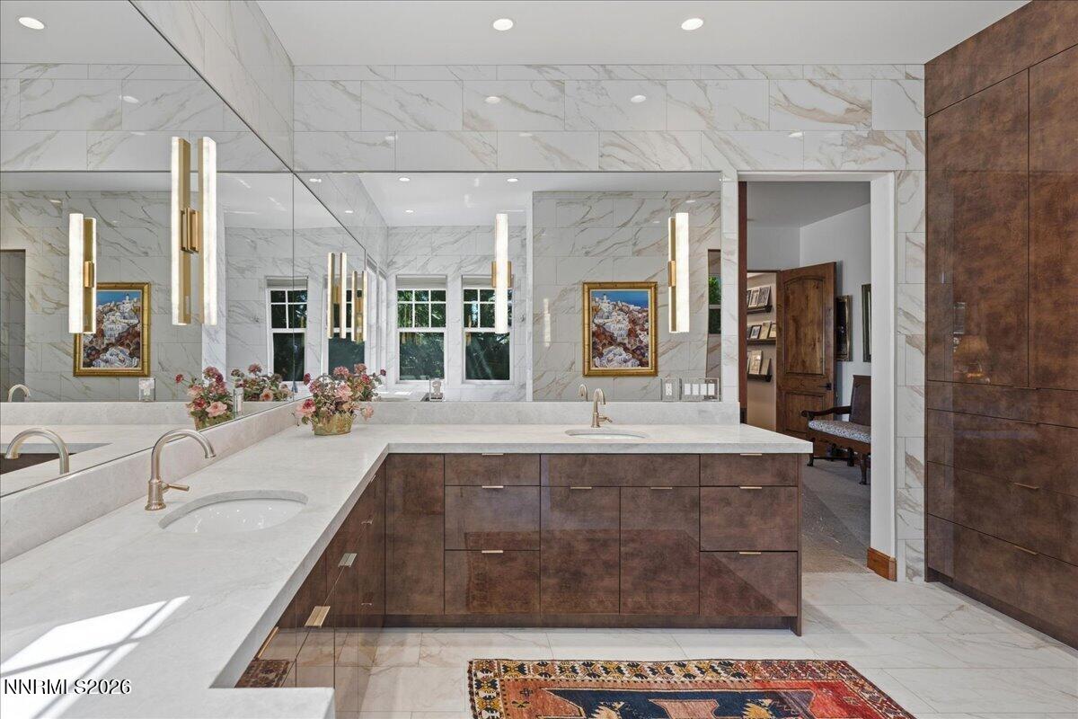 5960 Cartier Drive Property Photo 32