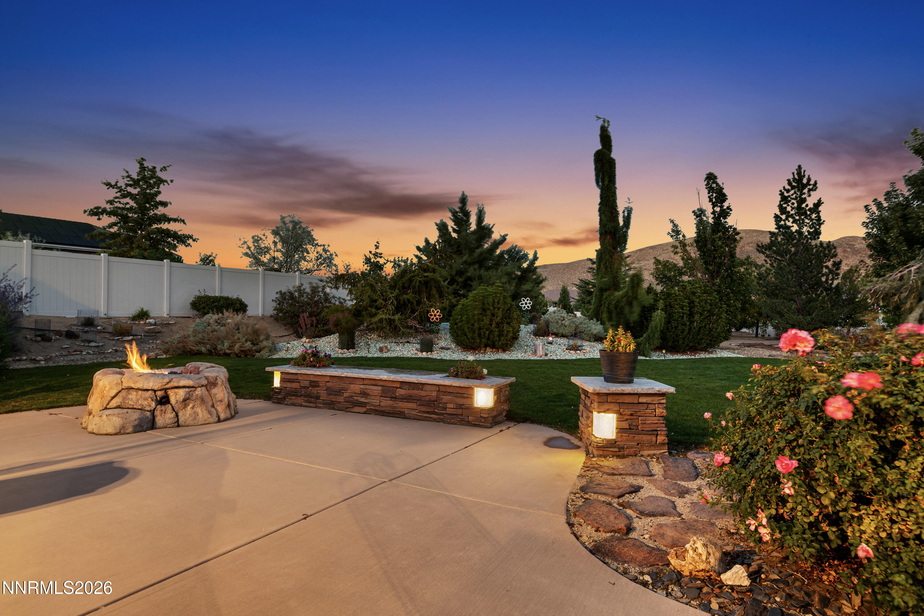 12200 Hidden Hills Drive Property Photo 2