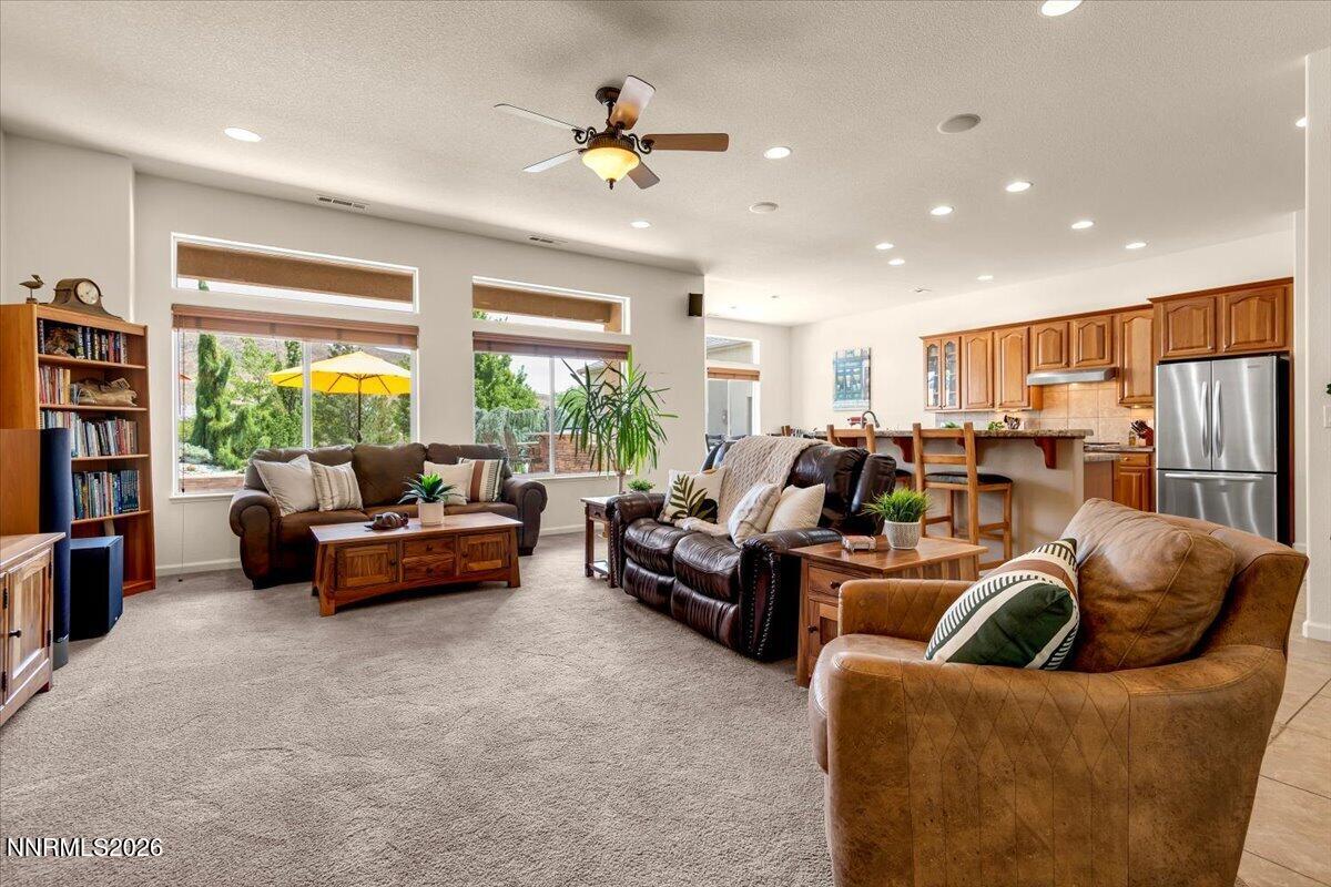 12200 Hidden Hills Drive Property Photo 5
