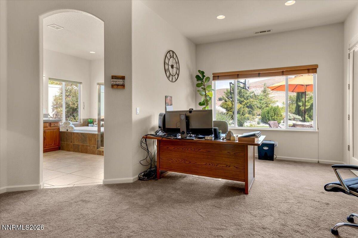 12200 Hidden Hills Drive Property Photo 14
