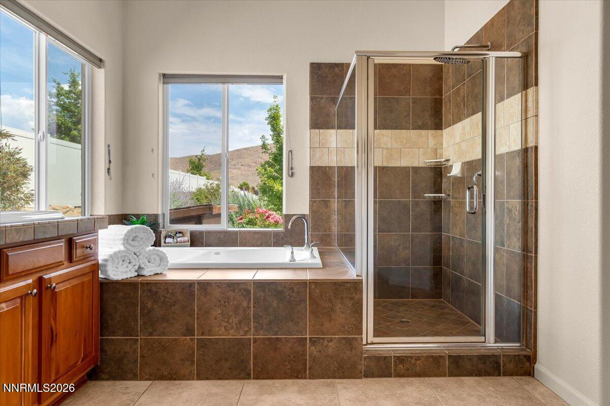12200 Hidden Hills Drive Property Photo 17