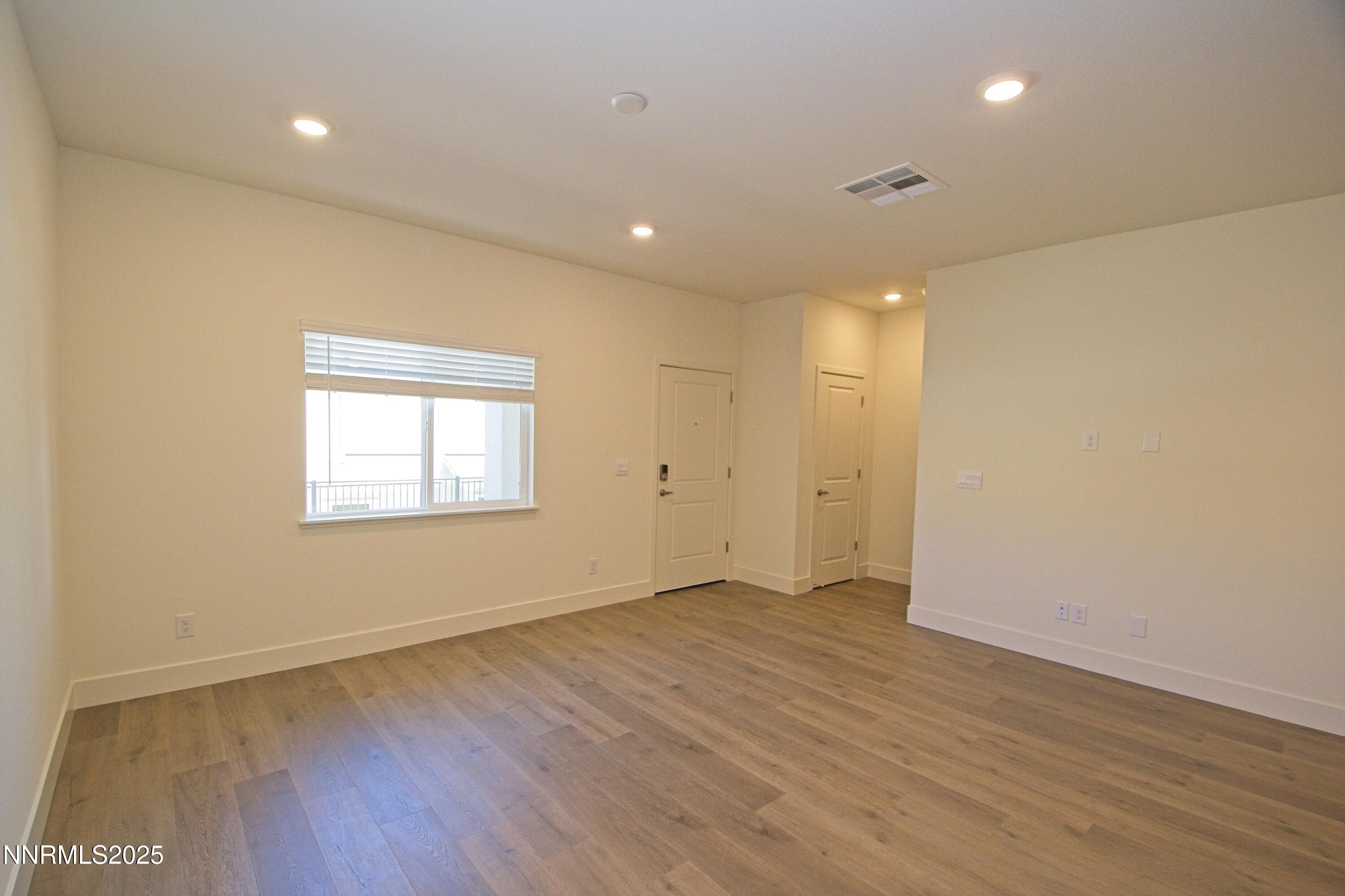 1636 Prancer Street Property Photo 4