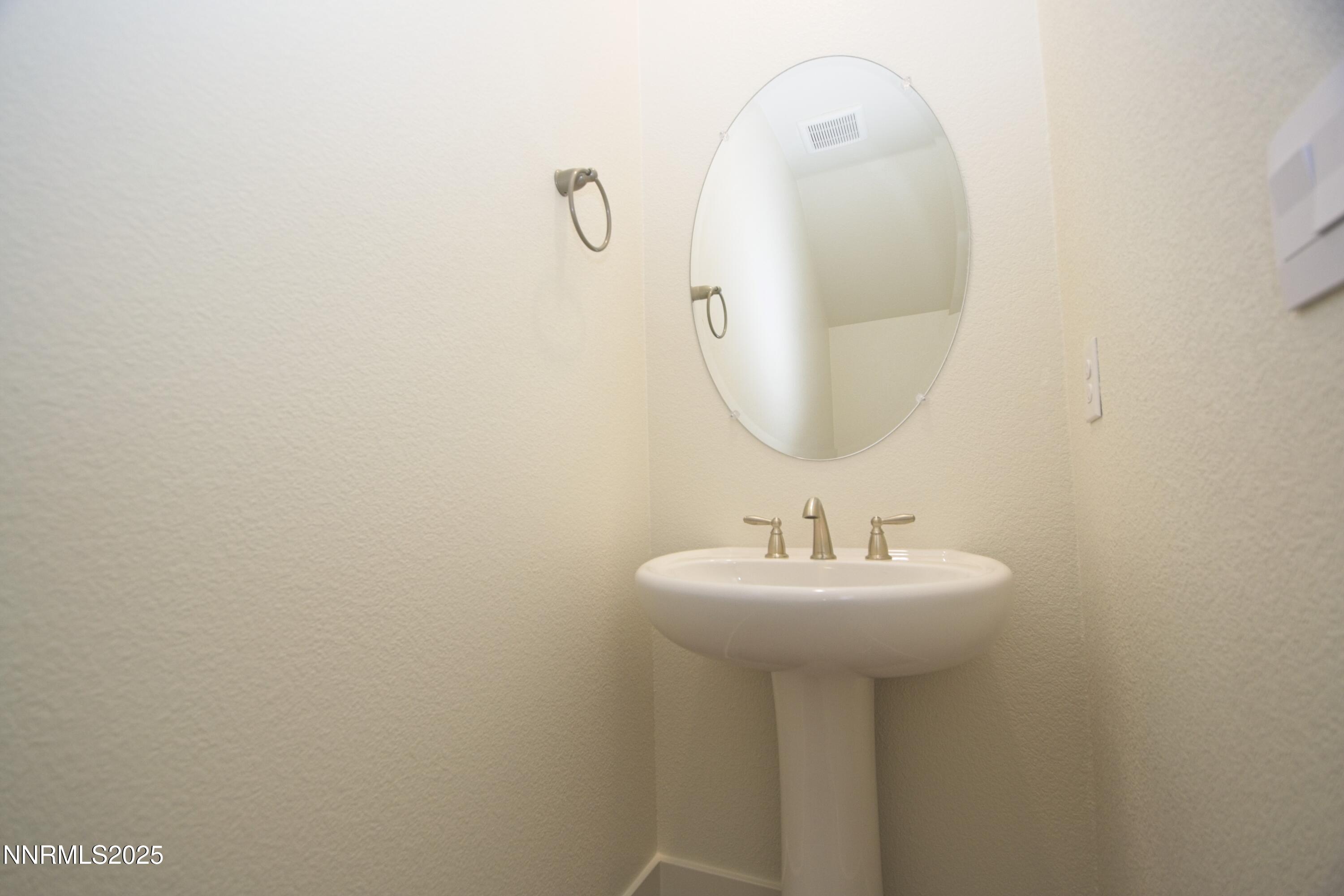 1636 Prancer Street Property Photo 22