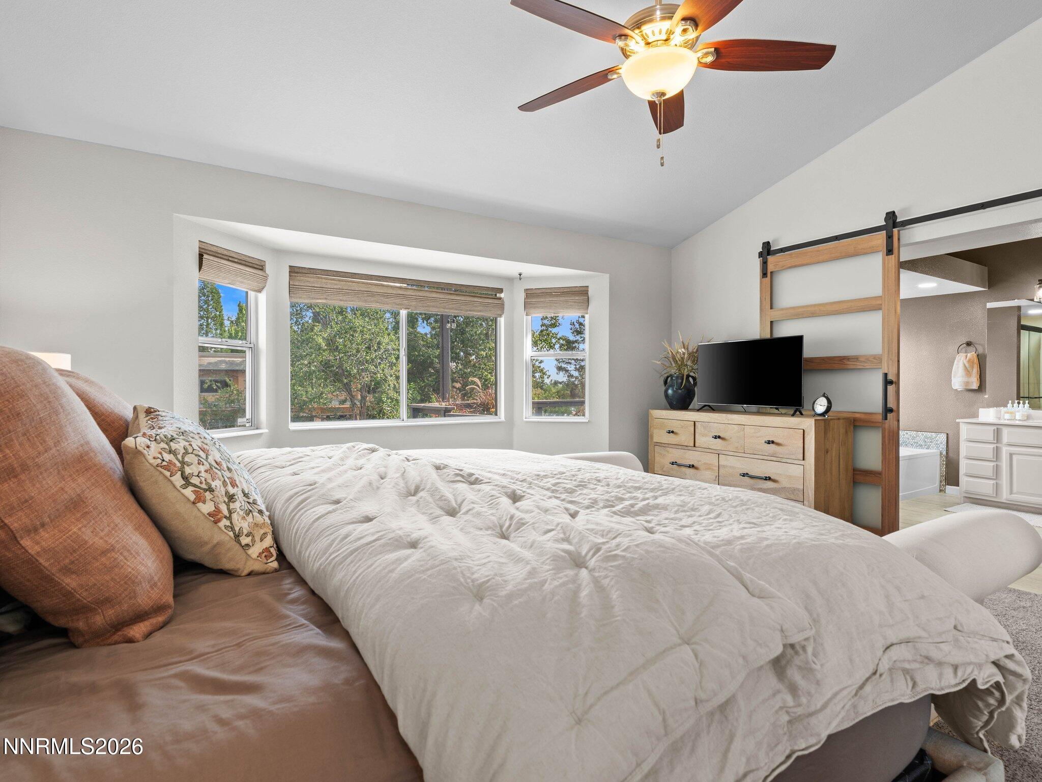 6064 Torrington Drive Property Photo 15