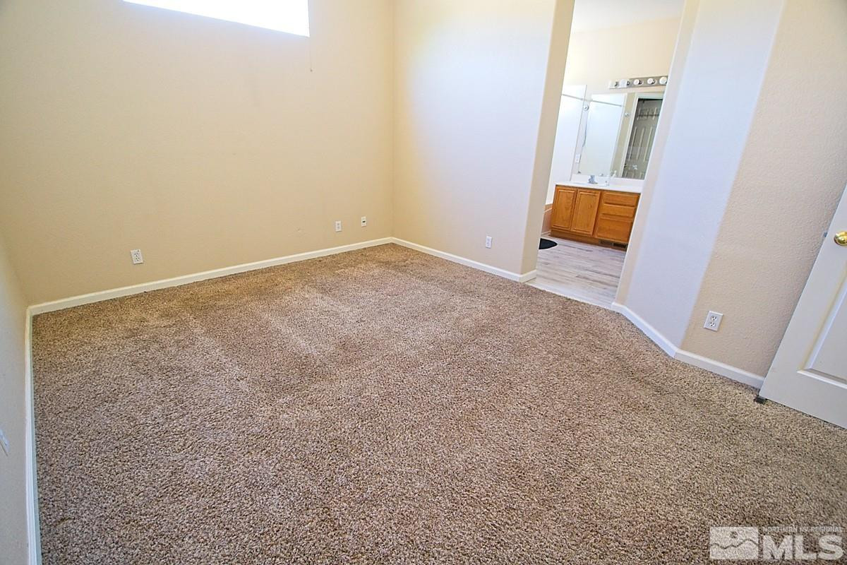20945 White Rock Drive Property Photo 5