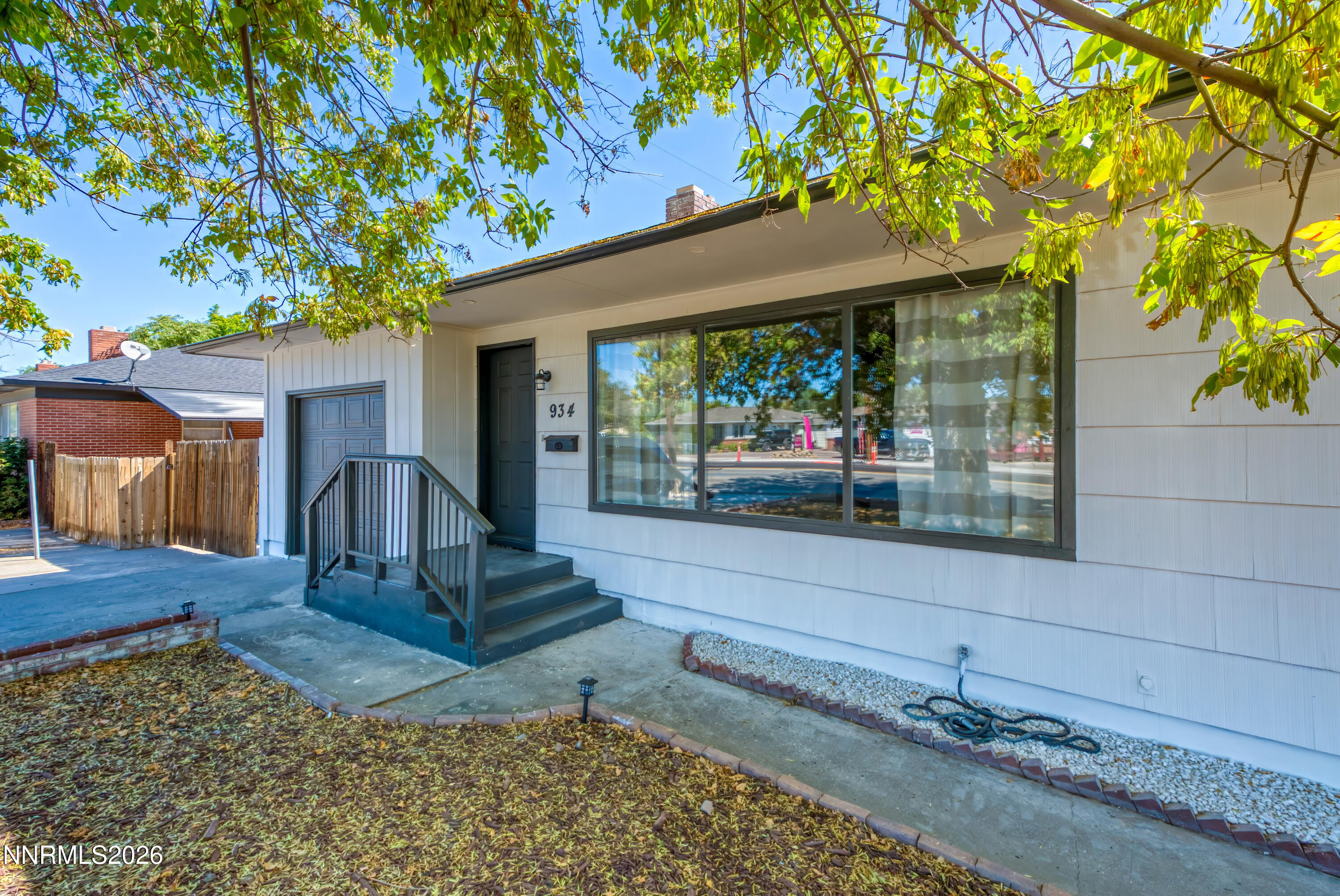 934 Pyramid Way Property Photo 41