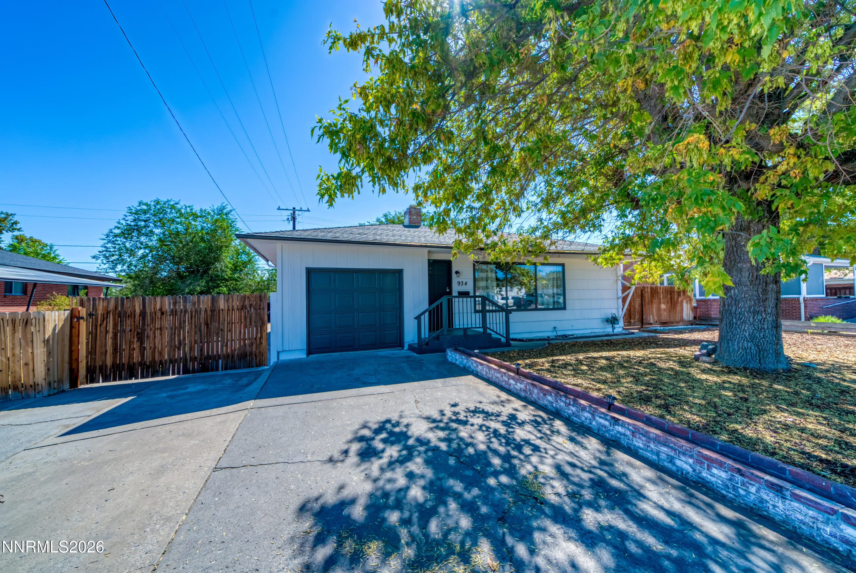 934 Pyramid Way Property Photo 48