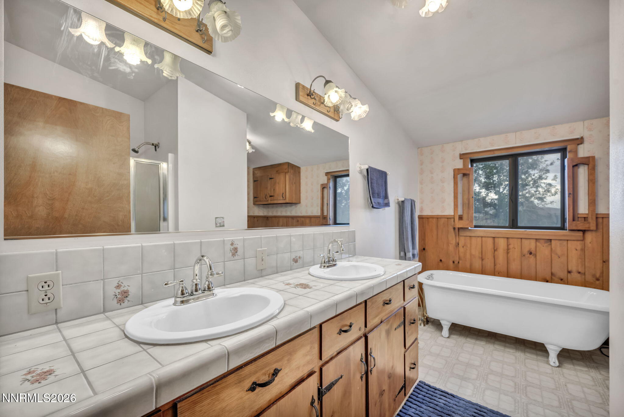100 Burke Drive Property Photo 30