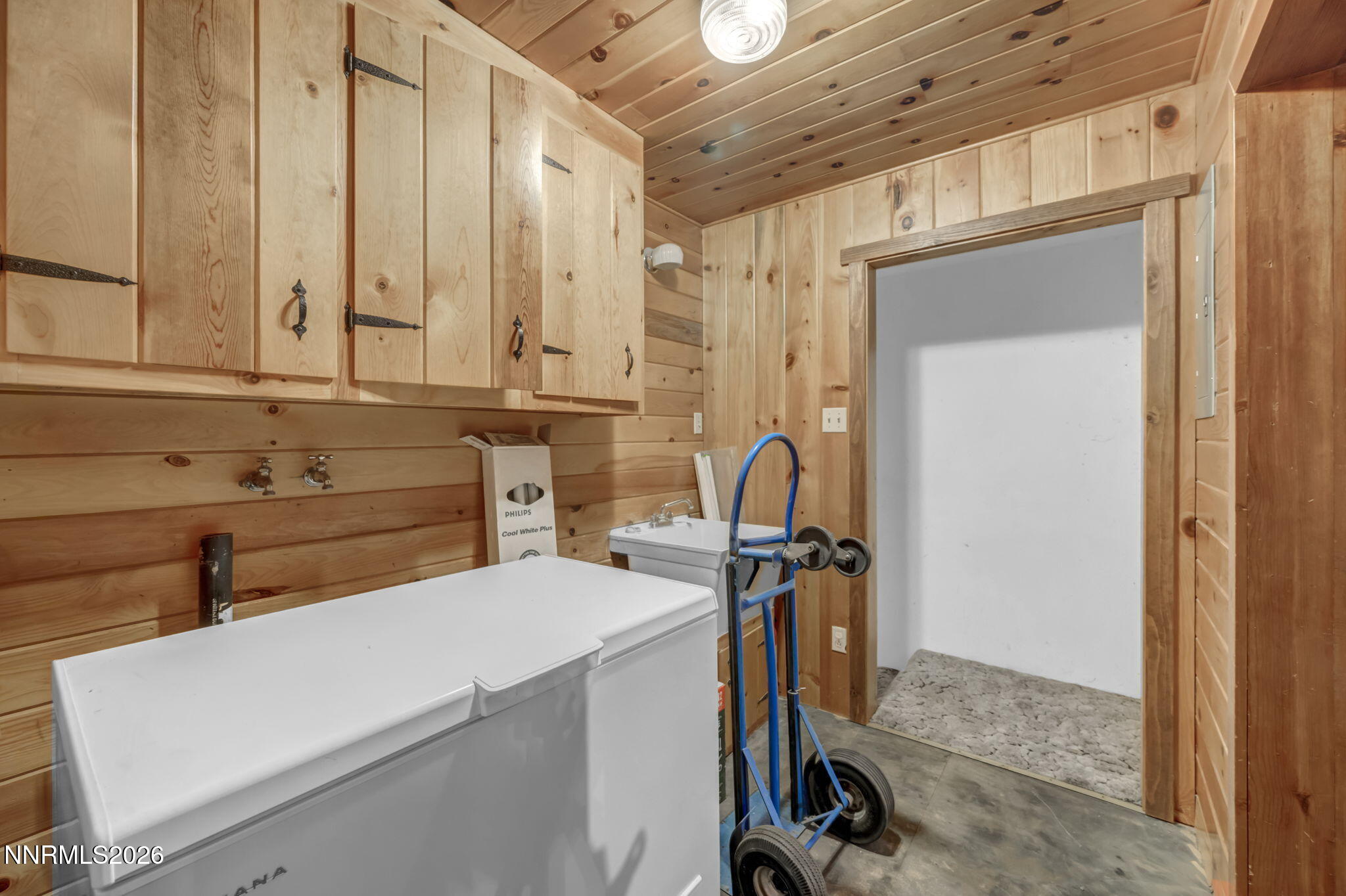 100 Burke Drive Property Photo 33