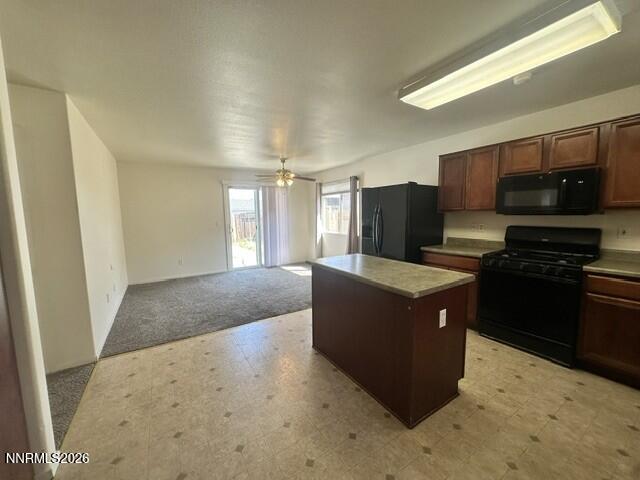 7429 Tallgrass Drive Property Photo 5