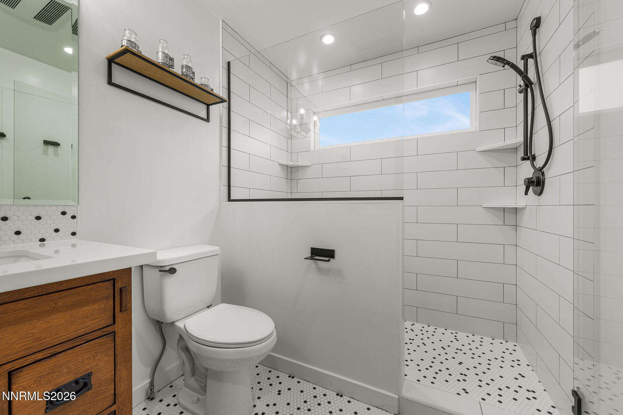 425 Lakeview Avenue Property Photo 17