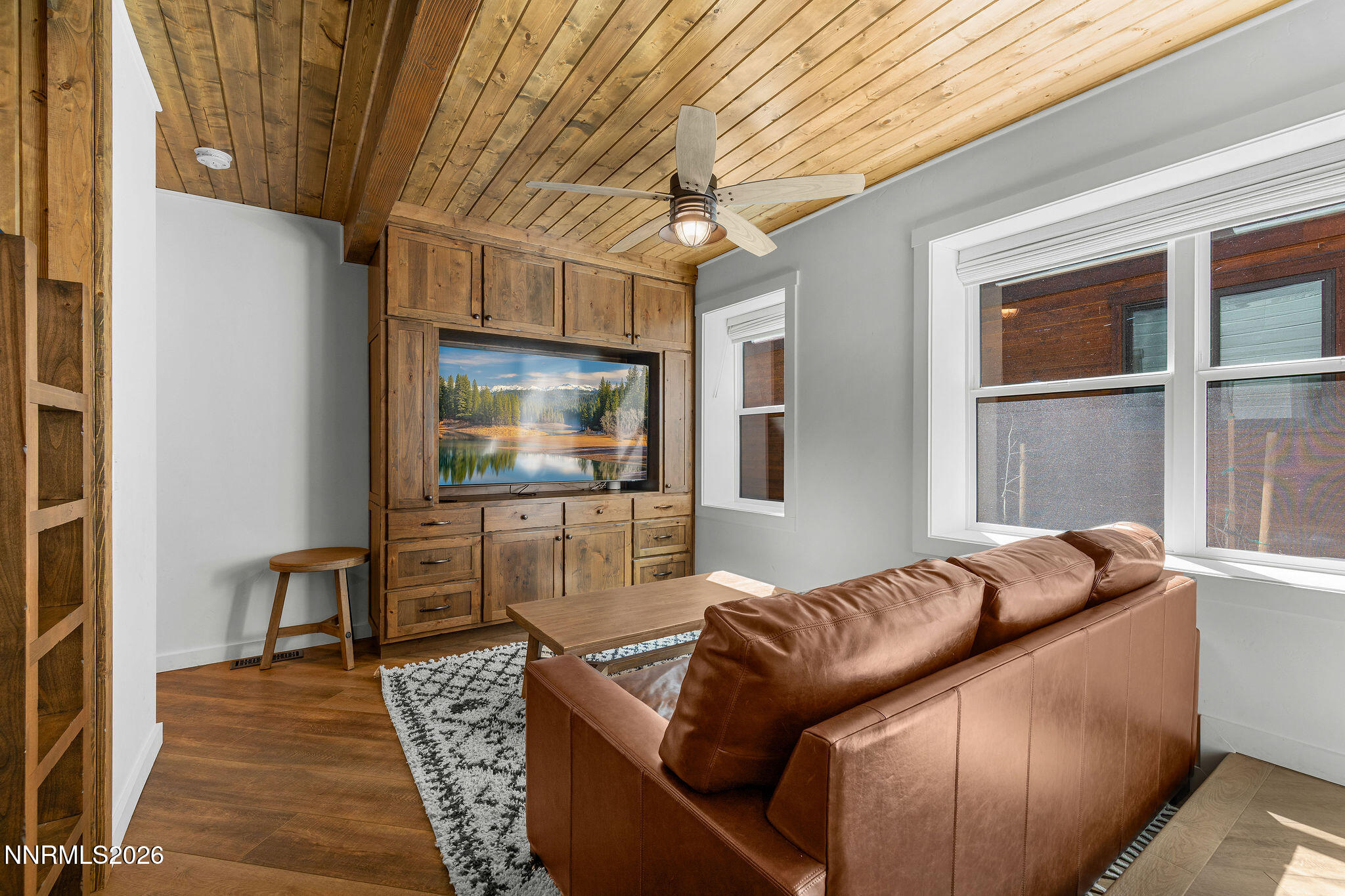 425 Lakeview Avenue Property Photo 24