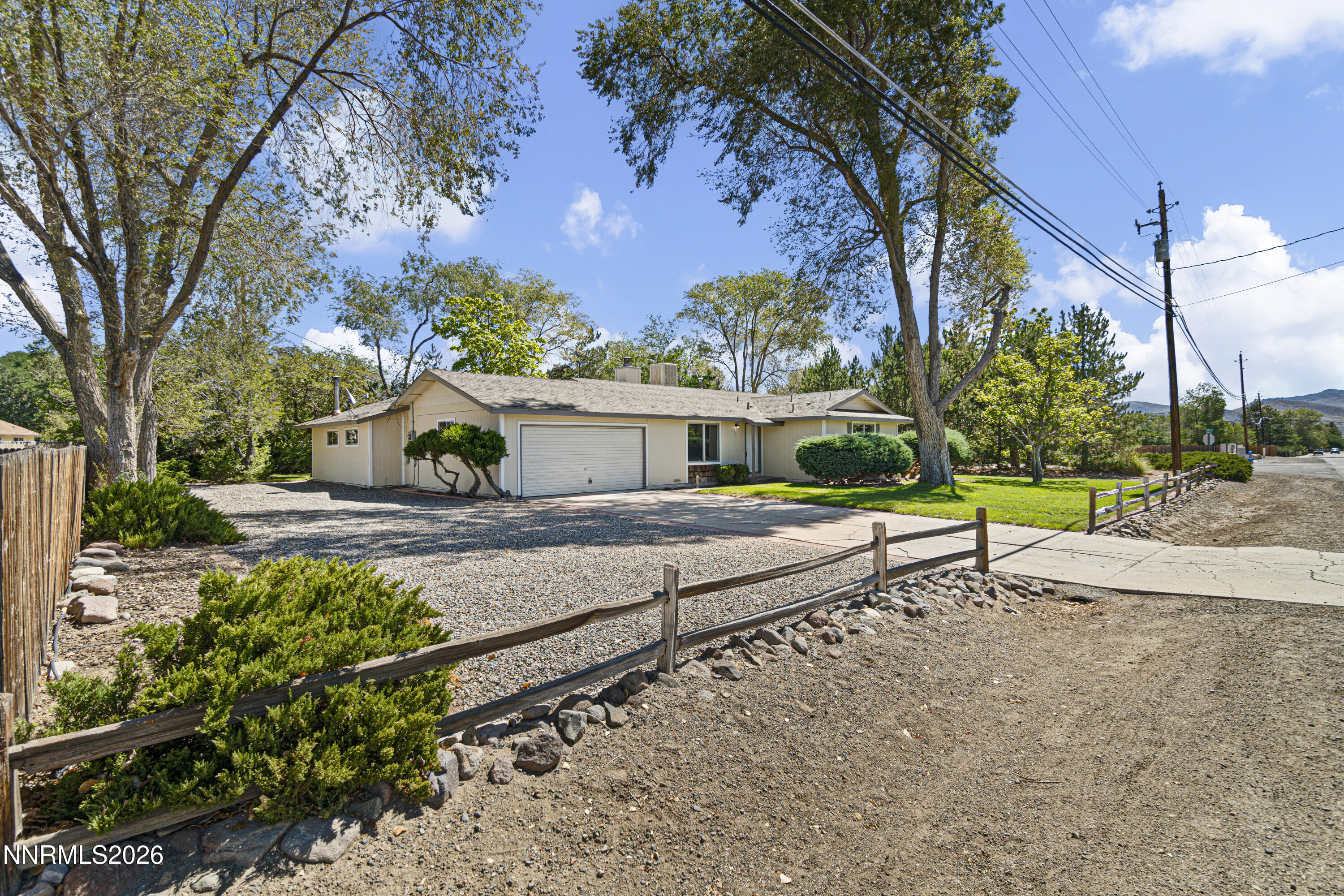 313 Riverboat Road Property Photo 4