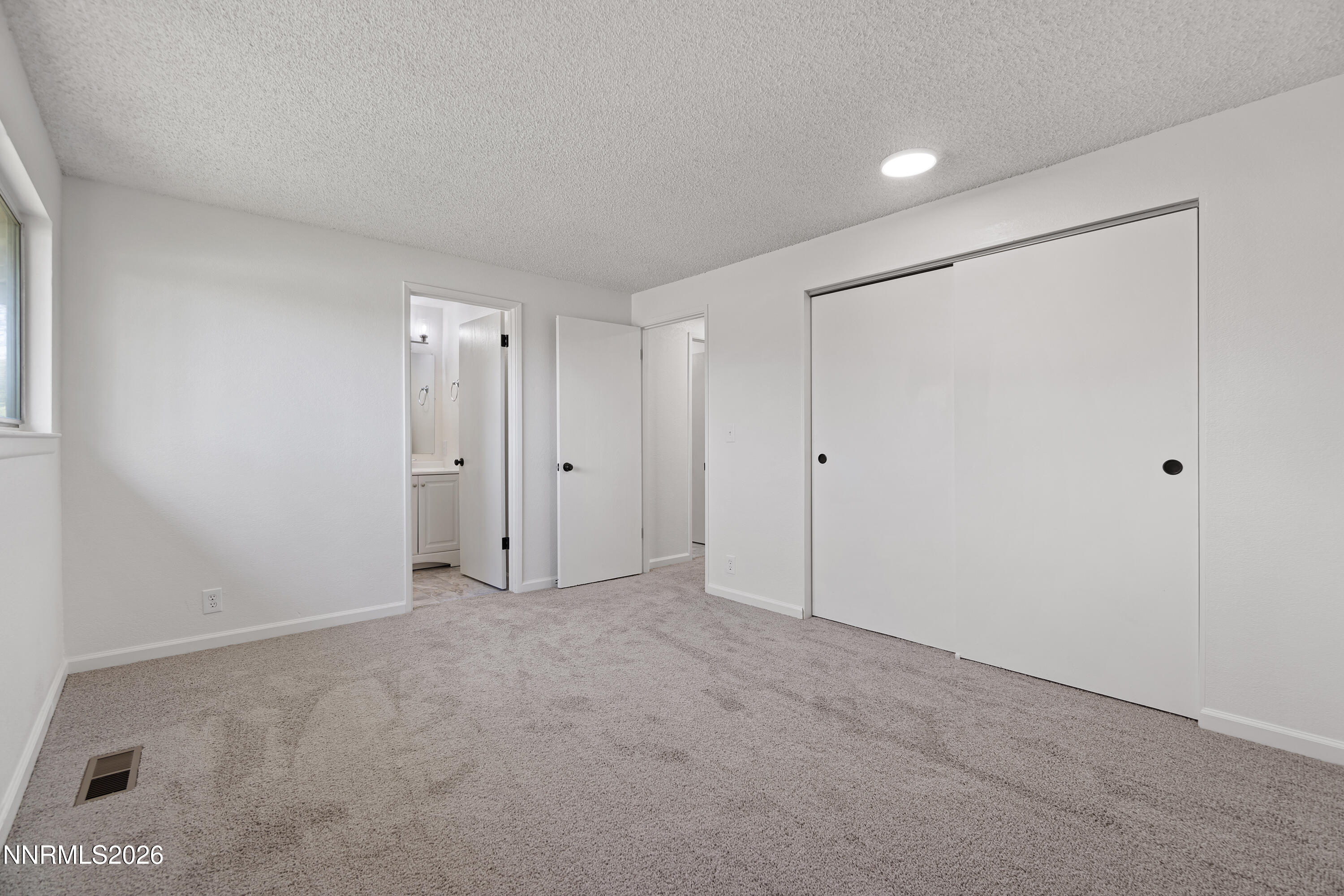 313 Riverboat Road Property Photo 18