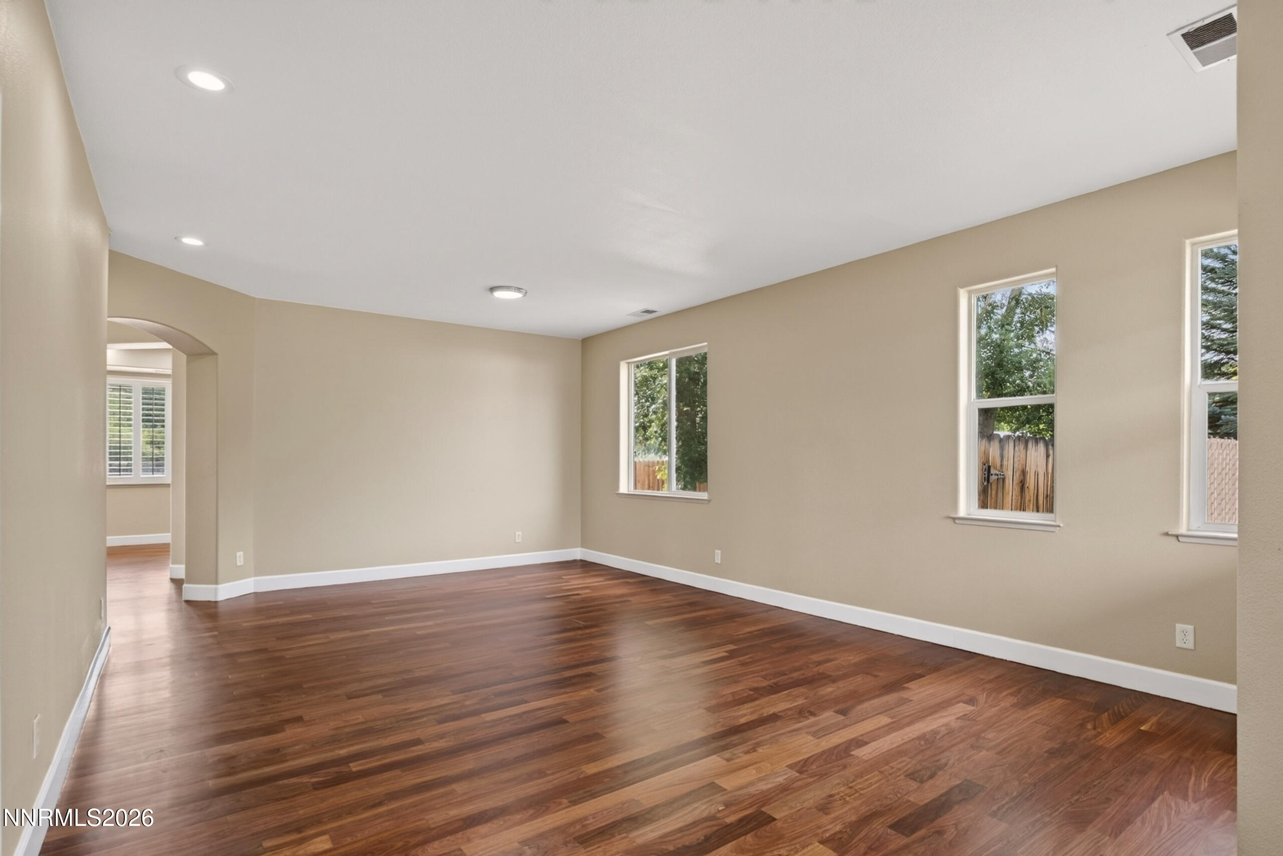 500 Oxford Court Property Photo 6
