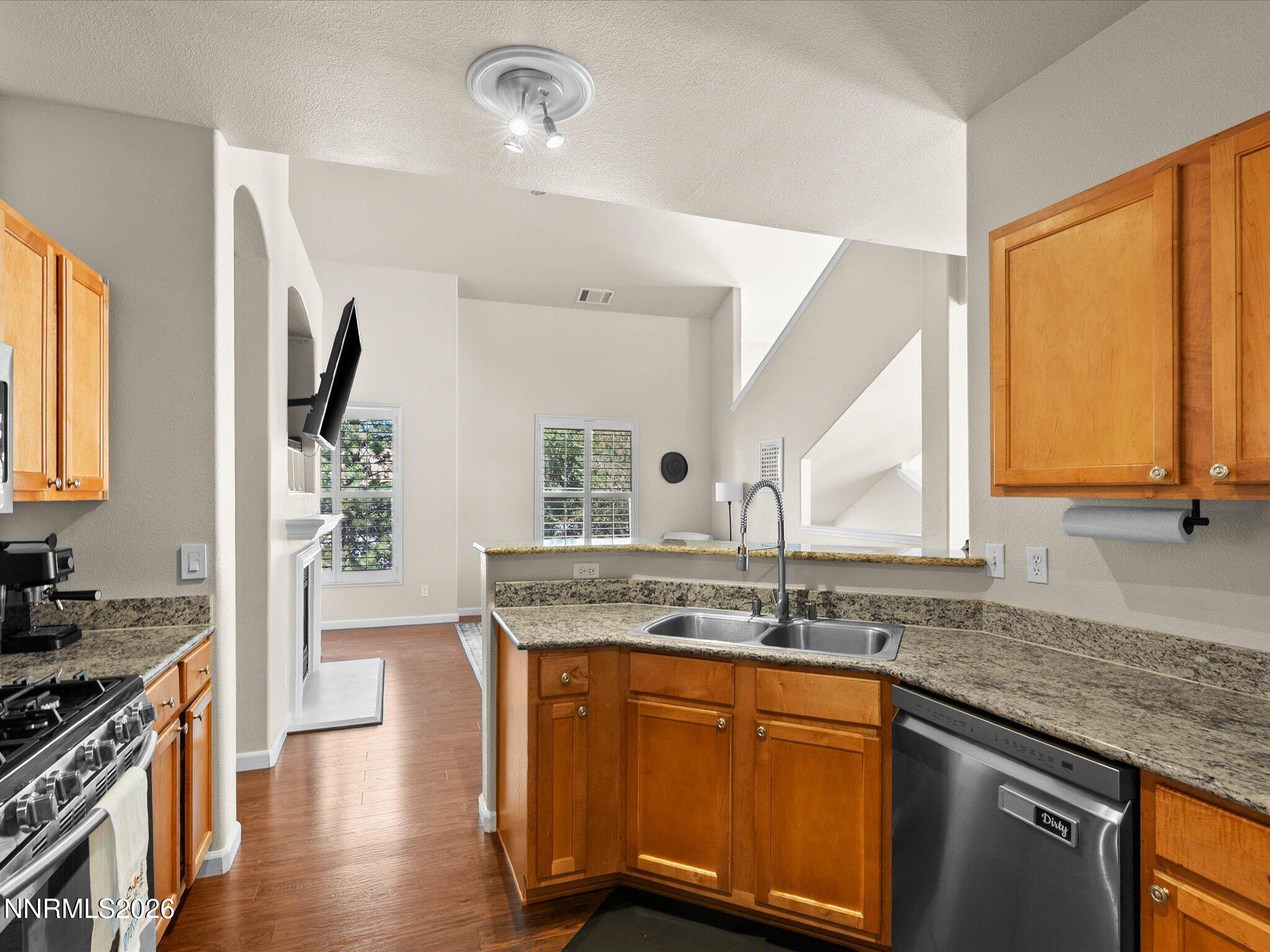 9050 Double R Boulevard Apt 1421 Property Photo 7