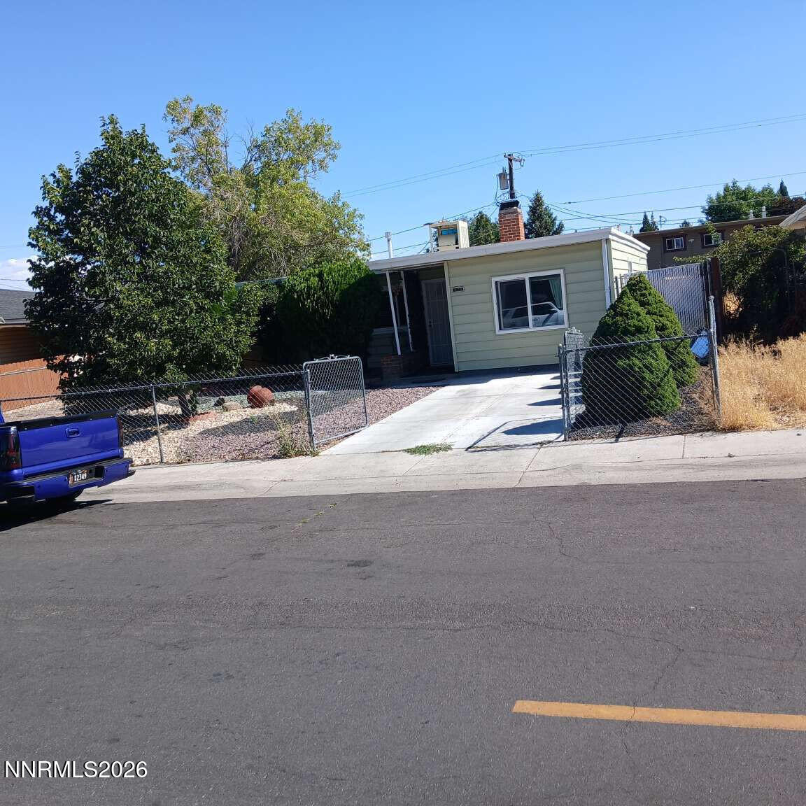 620 Winston Drive Property Photo 1