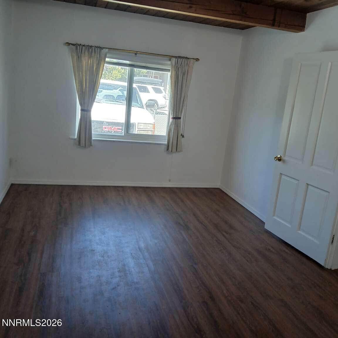 620 Winston Drive Property Photo 6