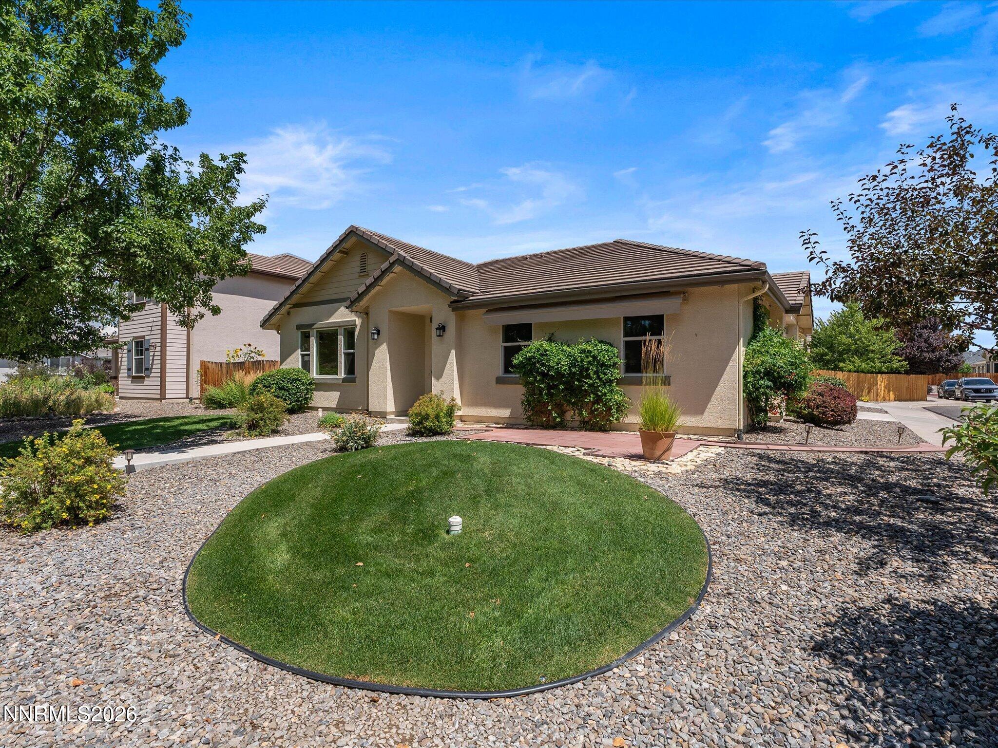 1106 Fiore Court Property Photo 4