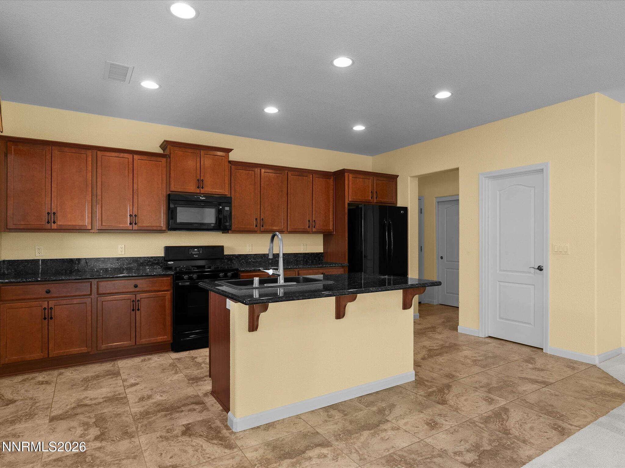 1106 Fiore Court Property Photo 16