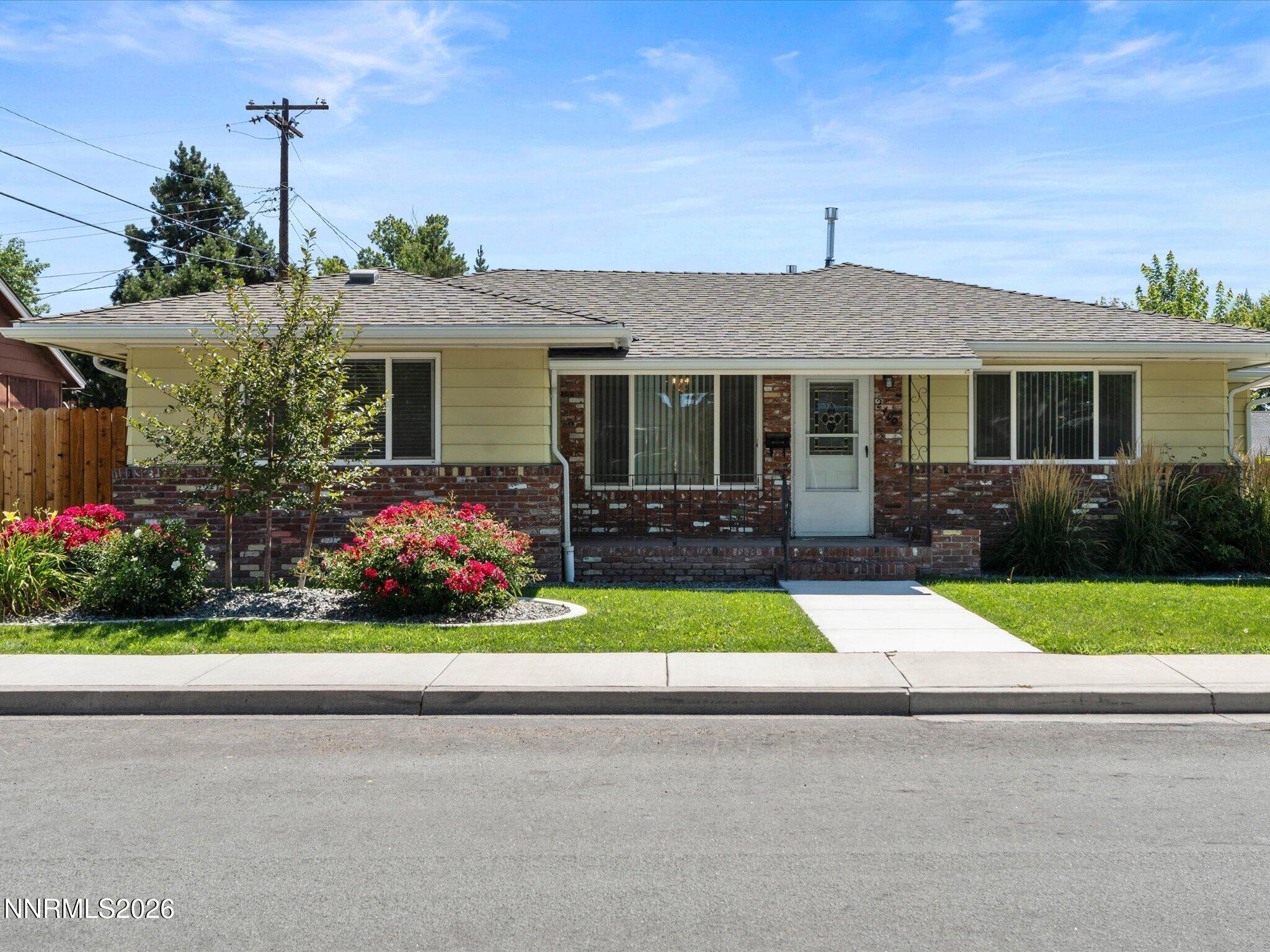 1590 York Way Property Photo 1