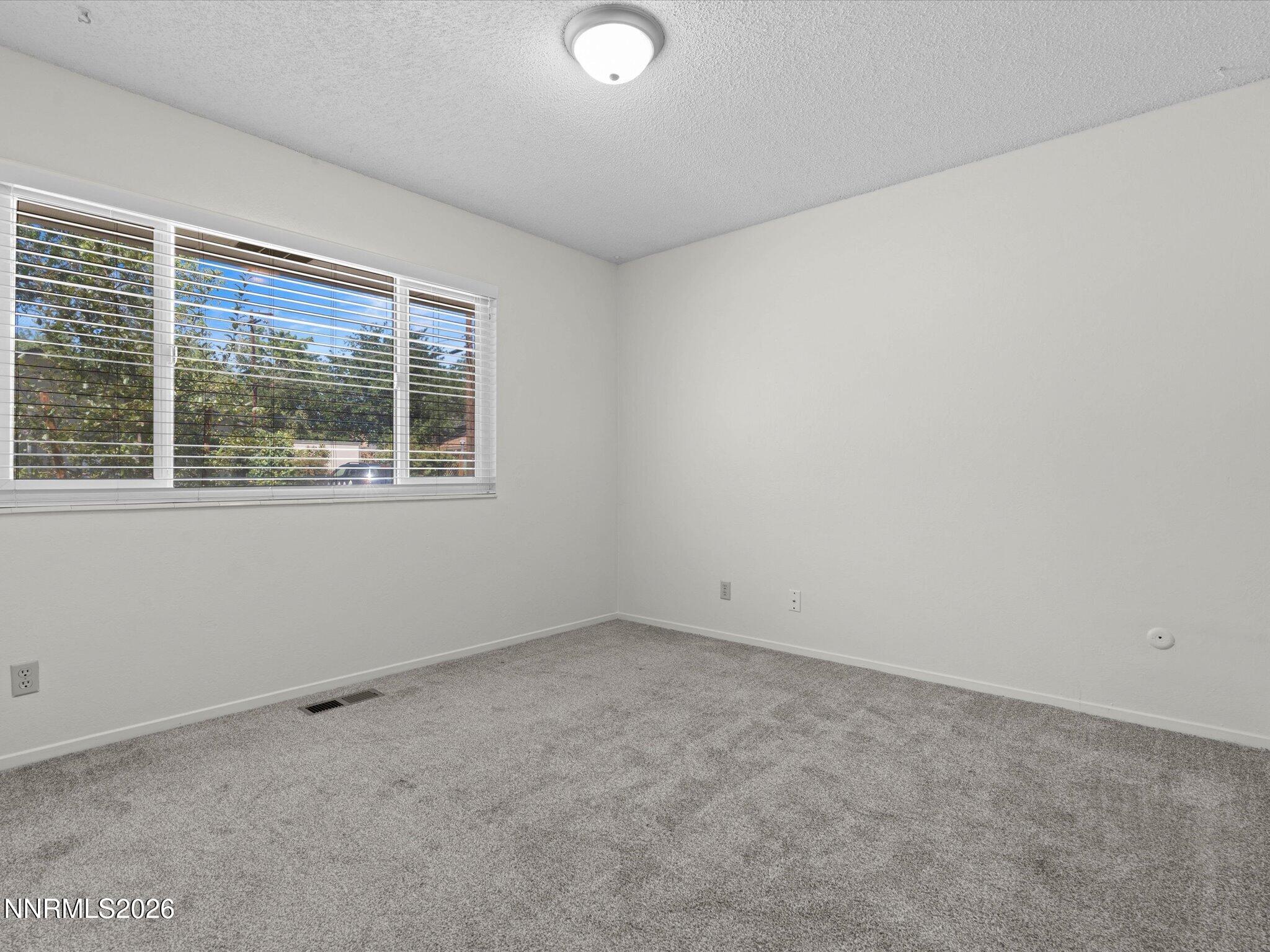1590 York Way Property Photo 23