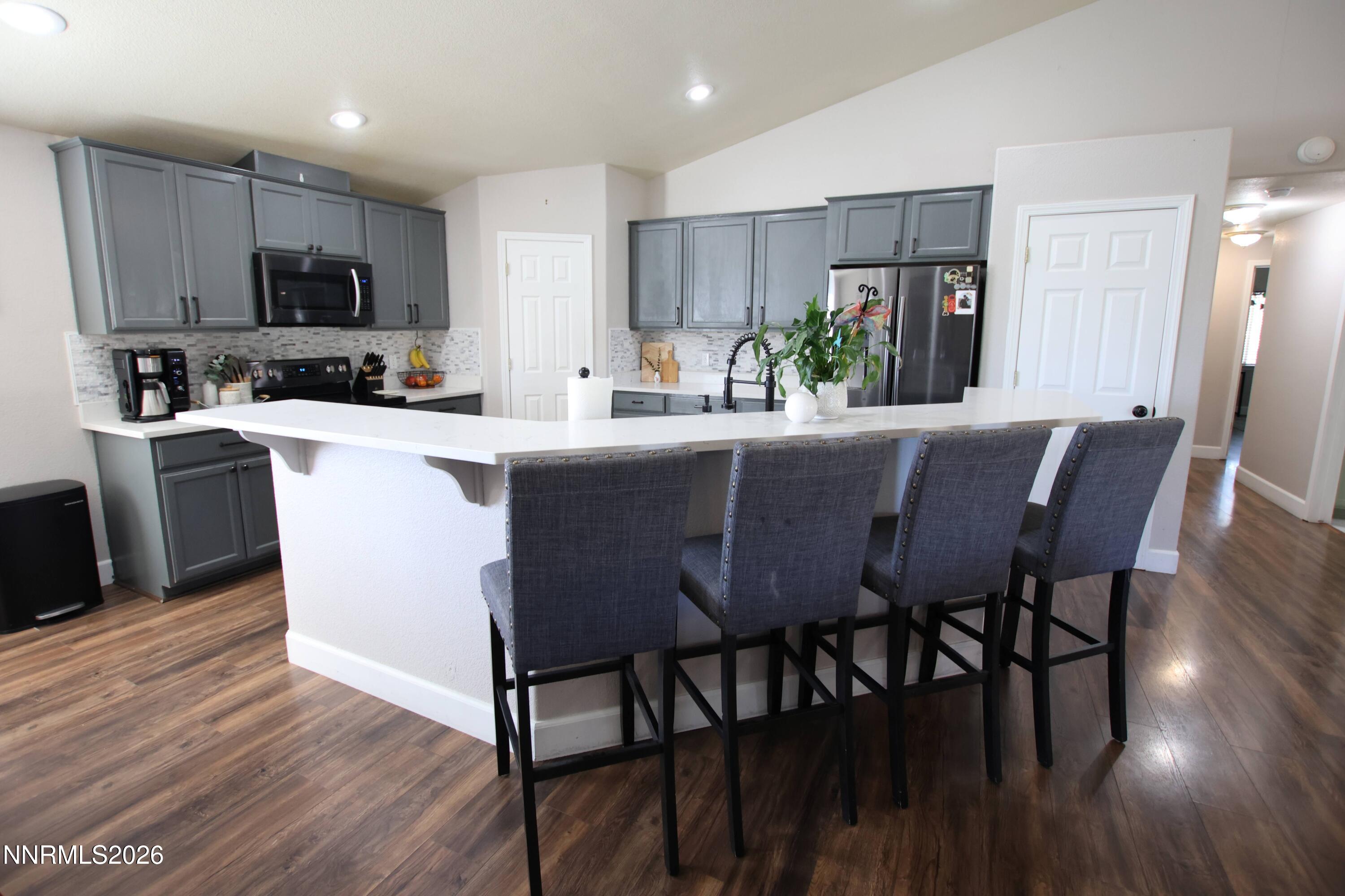 396 Sprague Drive Property Photo 13
