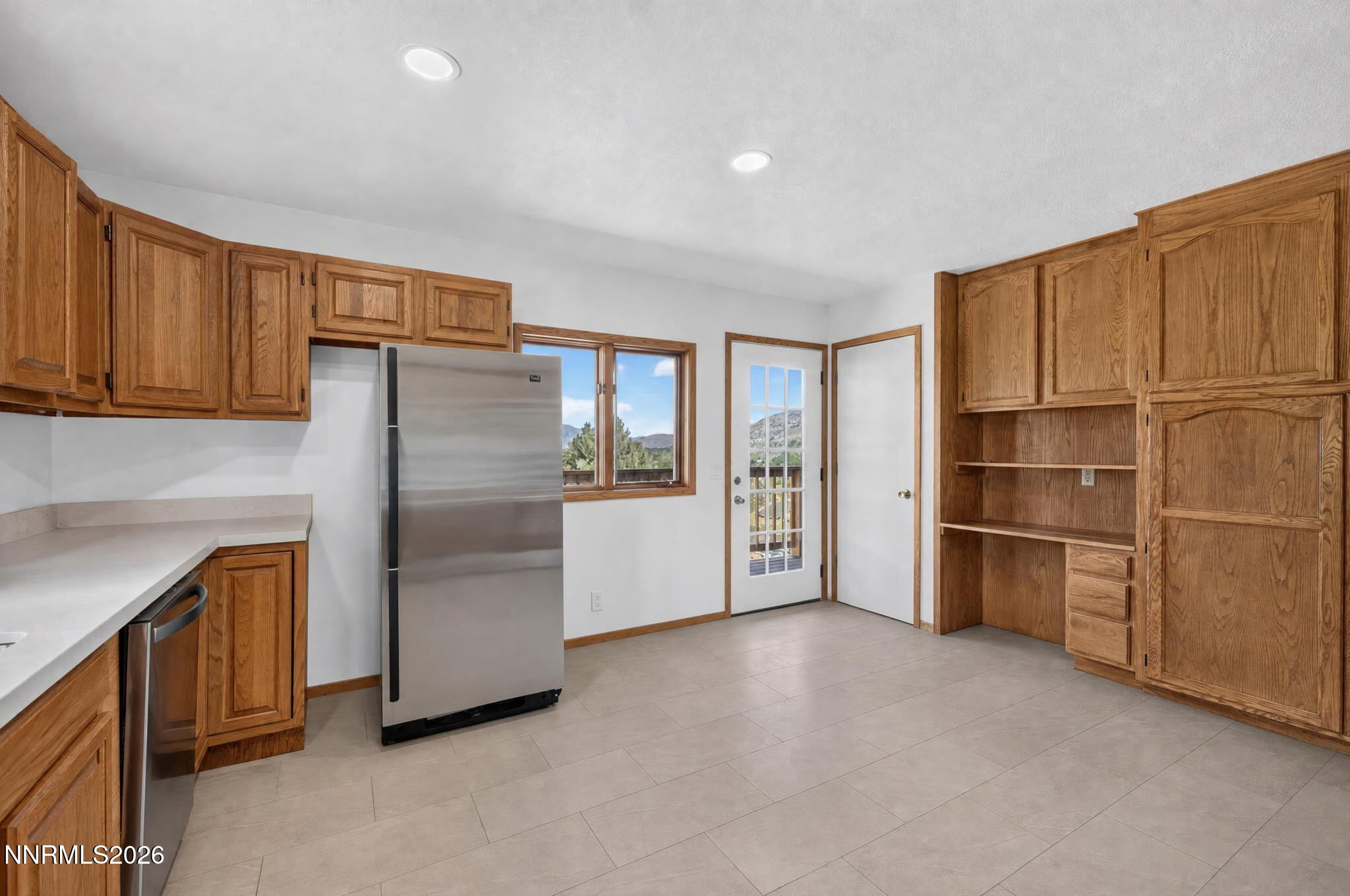 15455 Tuxon Way Property Photo 24
