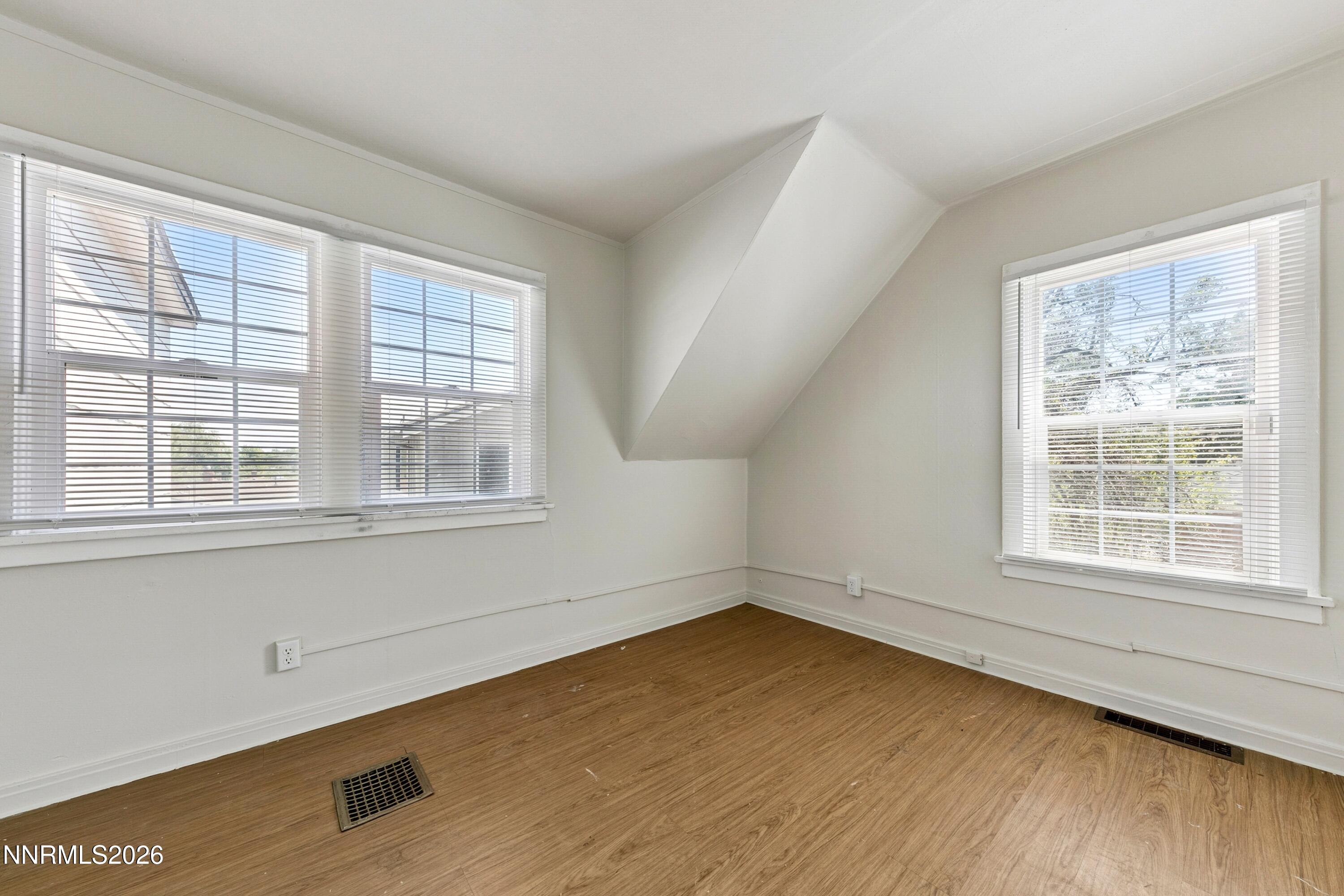 1002 S Arlington Avenue Property Photo 23