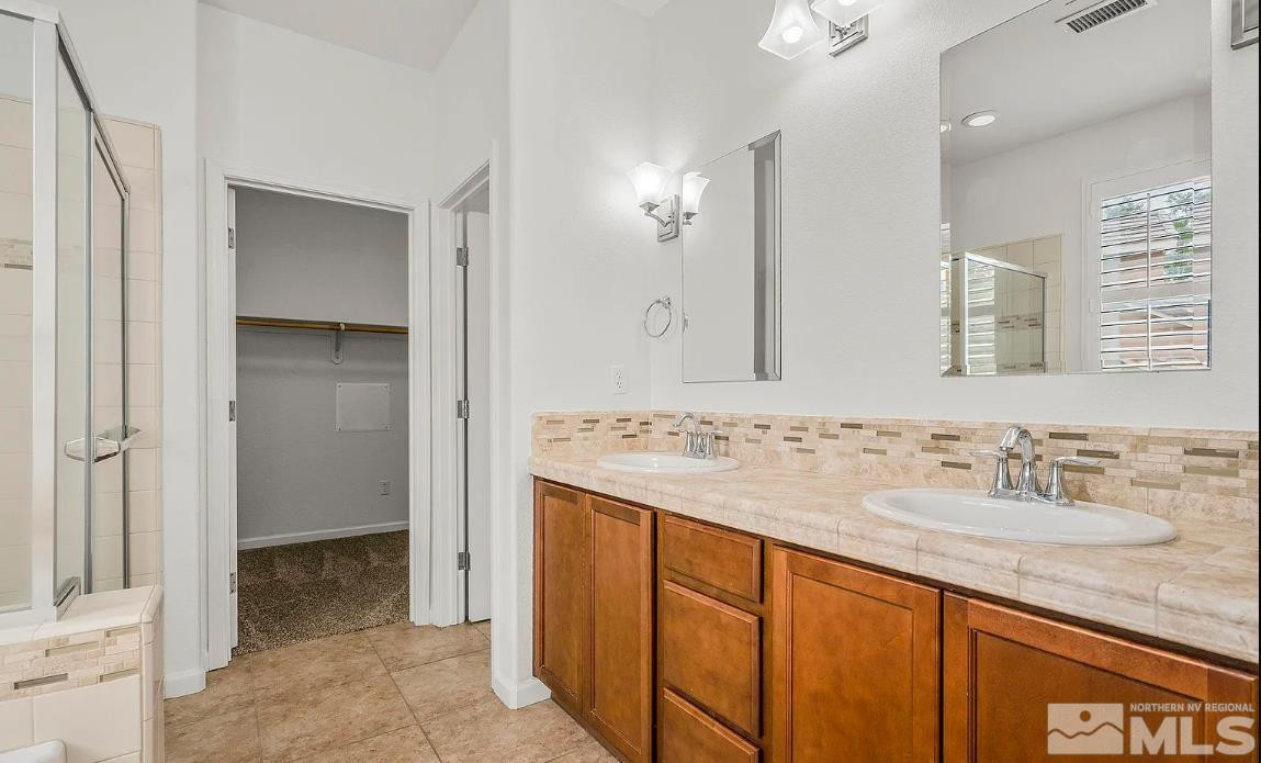 5154 Ironstone Circle Property Photo 9
