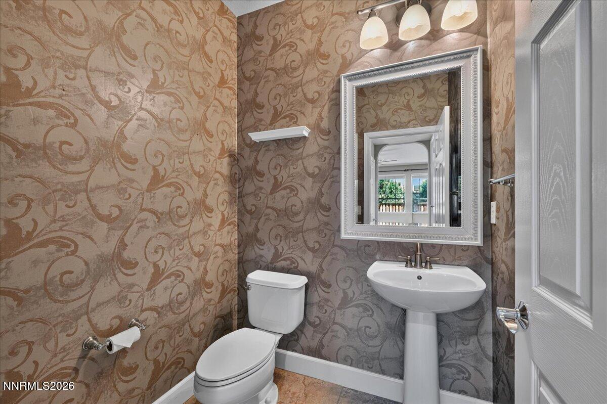 6575 Black Hills Court Property Photo 17