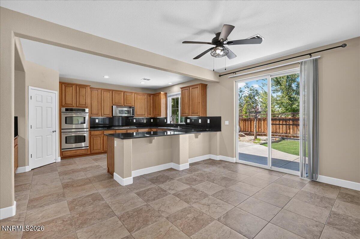 6575 Black Hills Court Property Photo 19