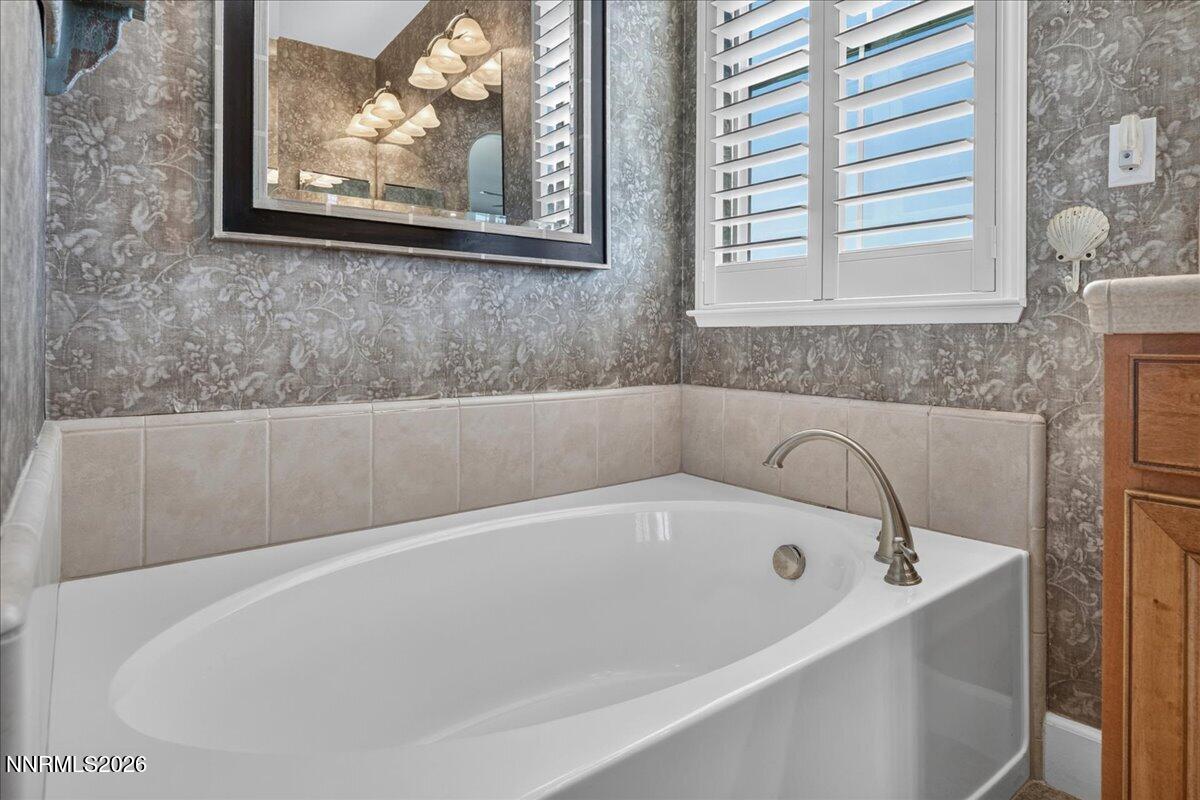 6575 Black Hills Court Property Photo 33