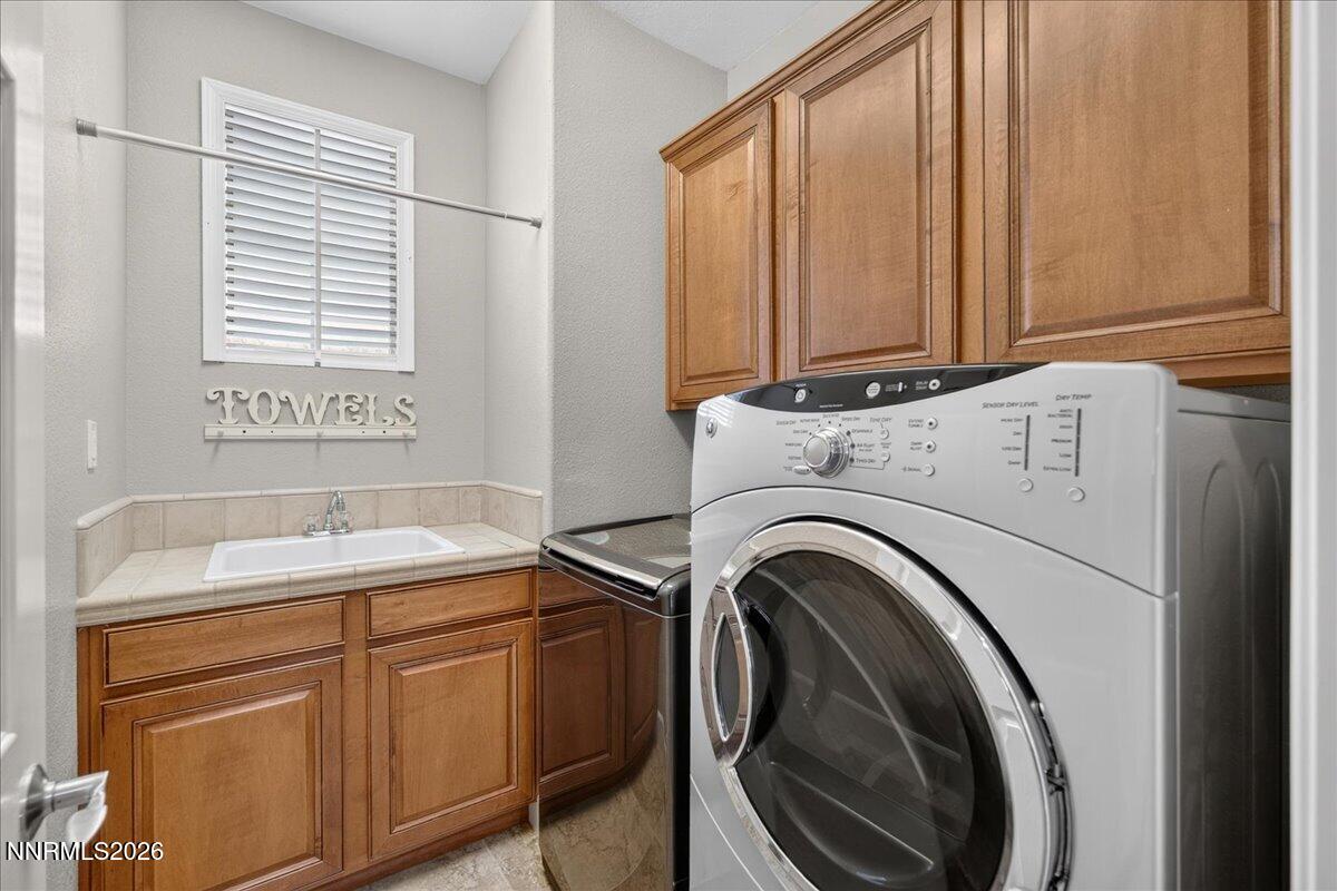 6575 Black Hills Court Property Photo 44