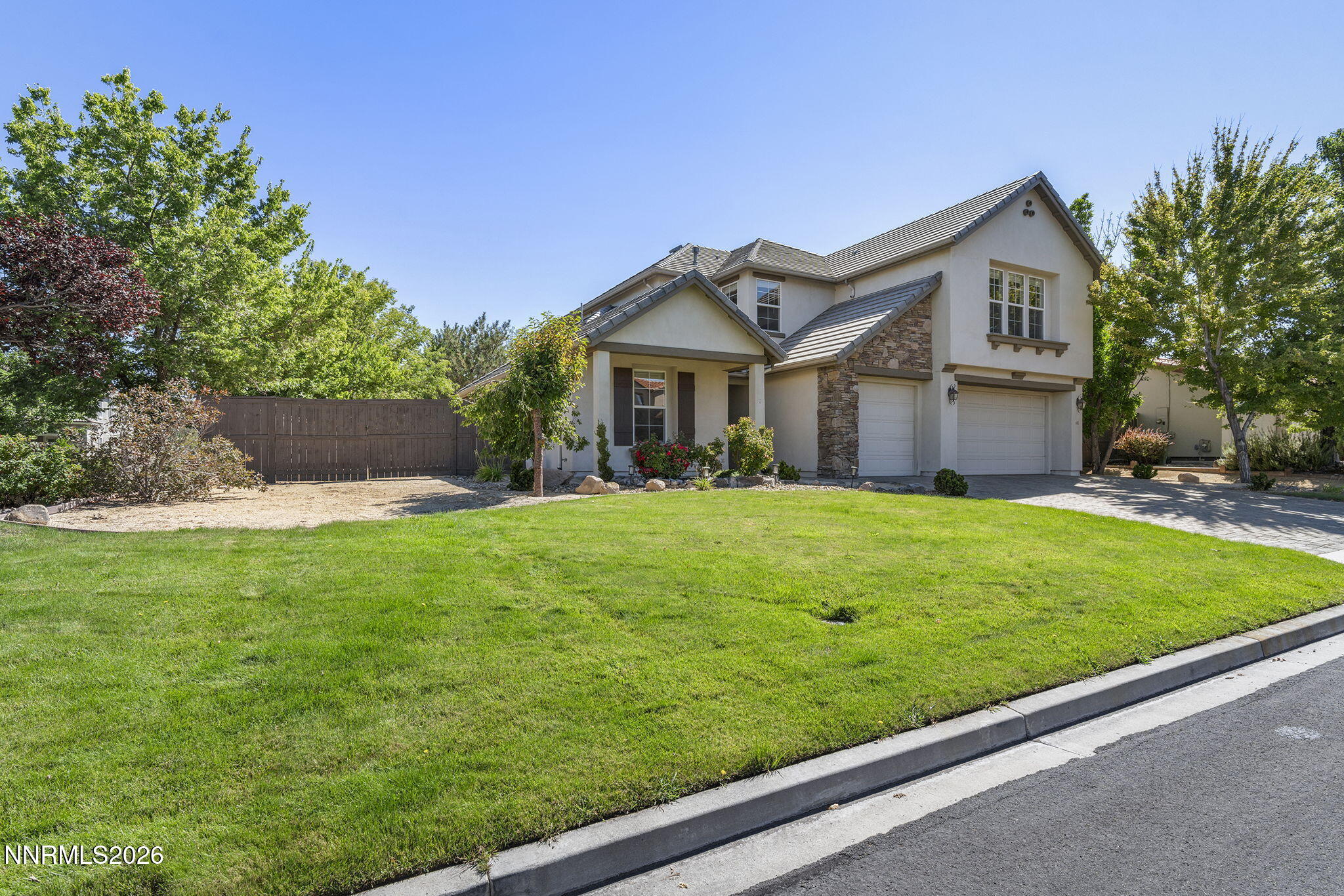 611 Caspian Court Property Photo 3