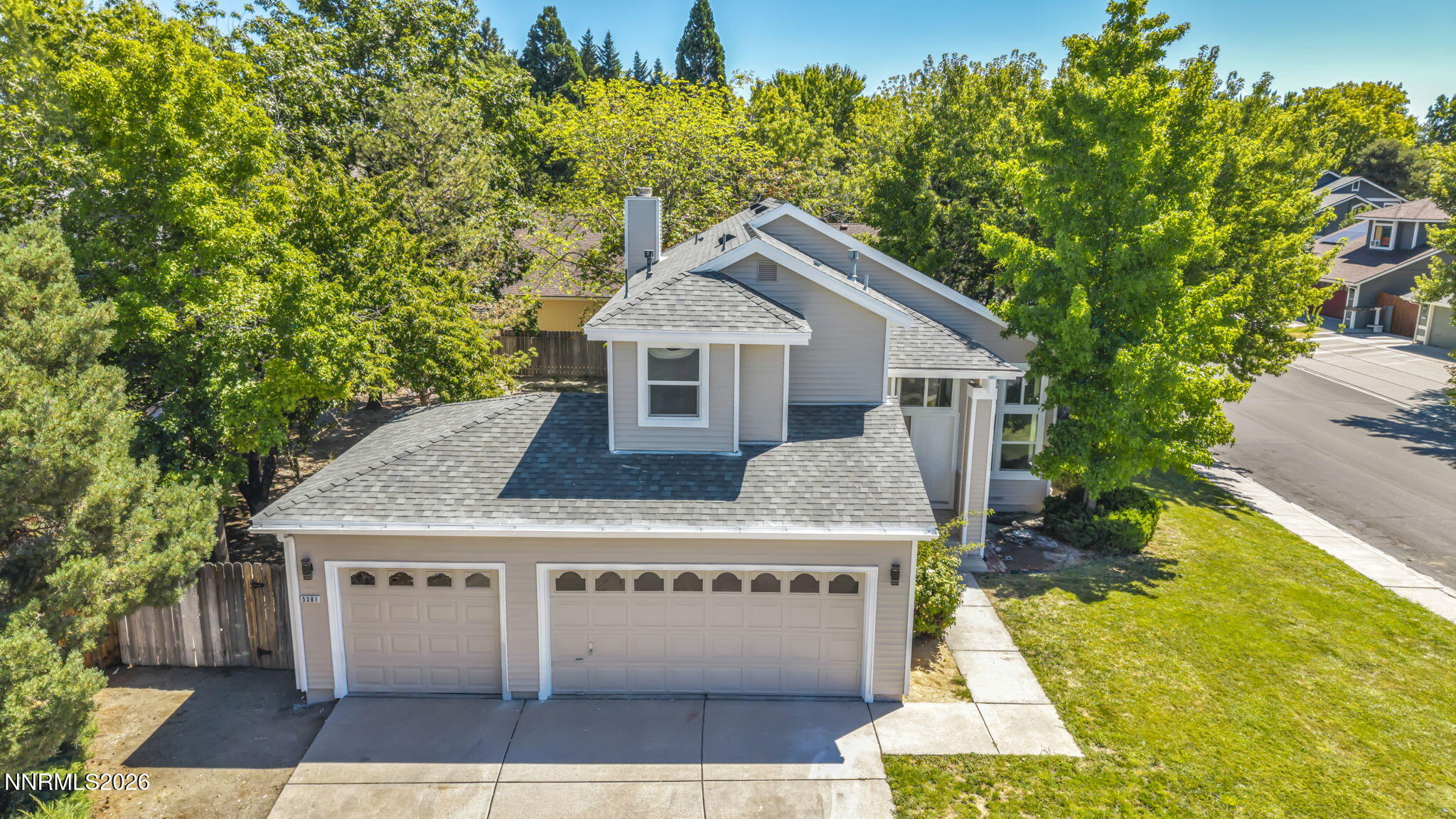5381 Ladybug Court Property Photo 1