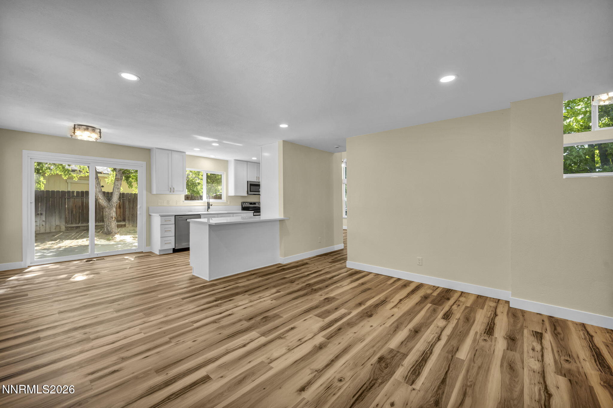 5381 Ladybug Court Property Photo 10