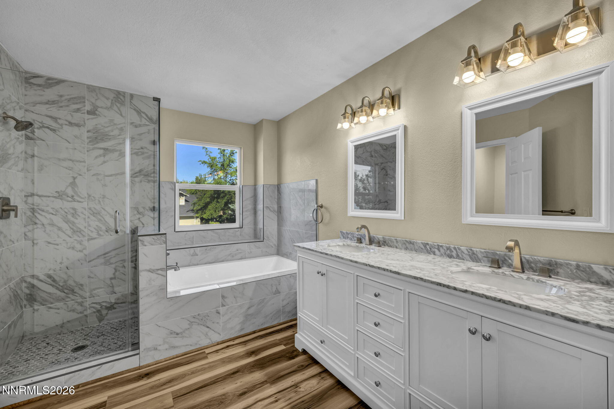 5381 Ladybug Court Property Photo 19