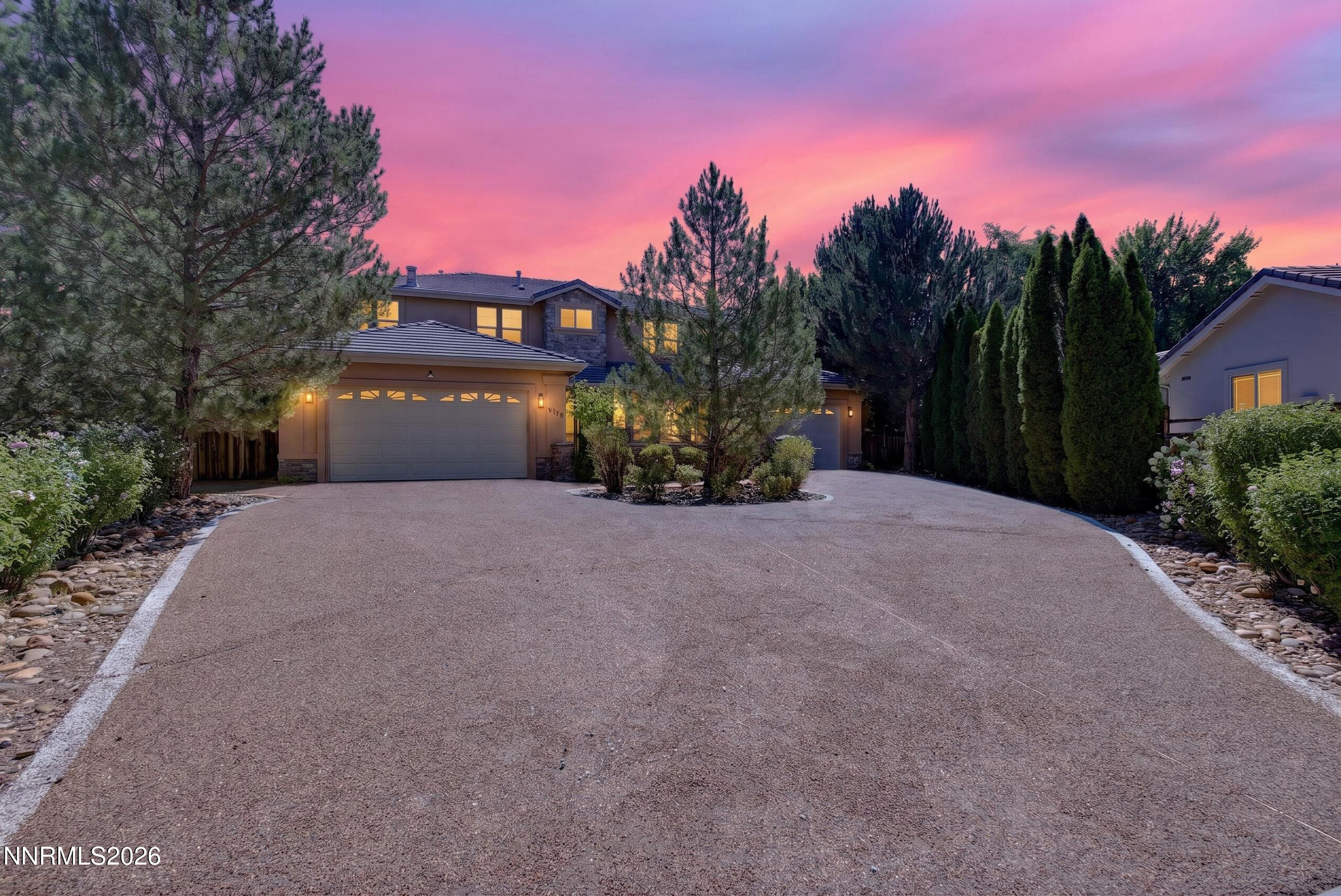 3133 Scarlet Oaks Court Property Photo 2