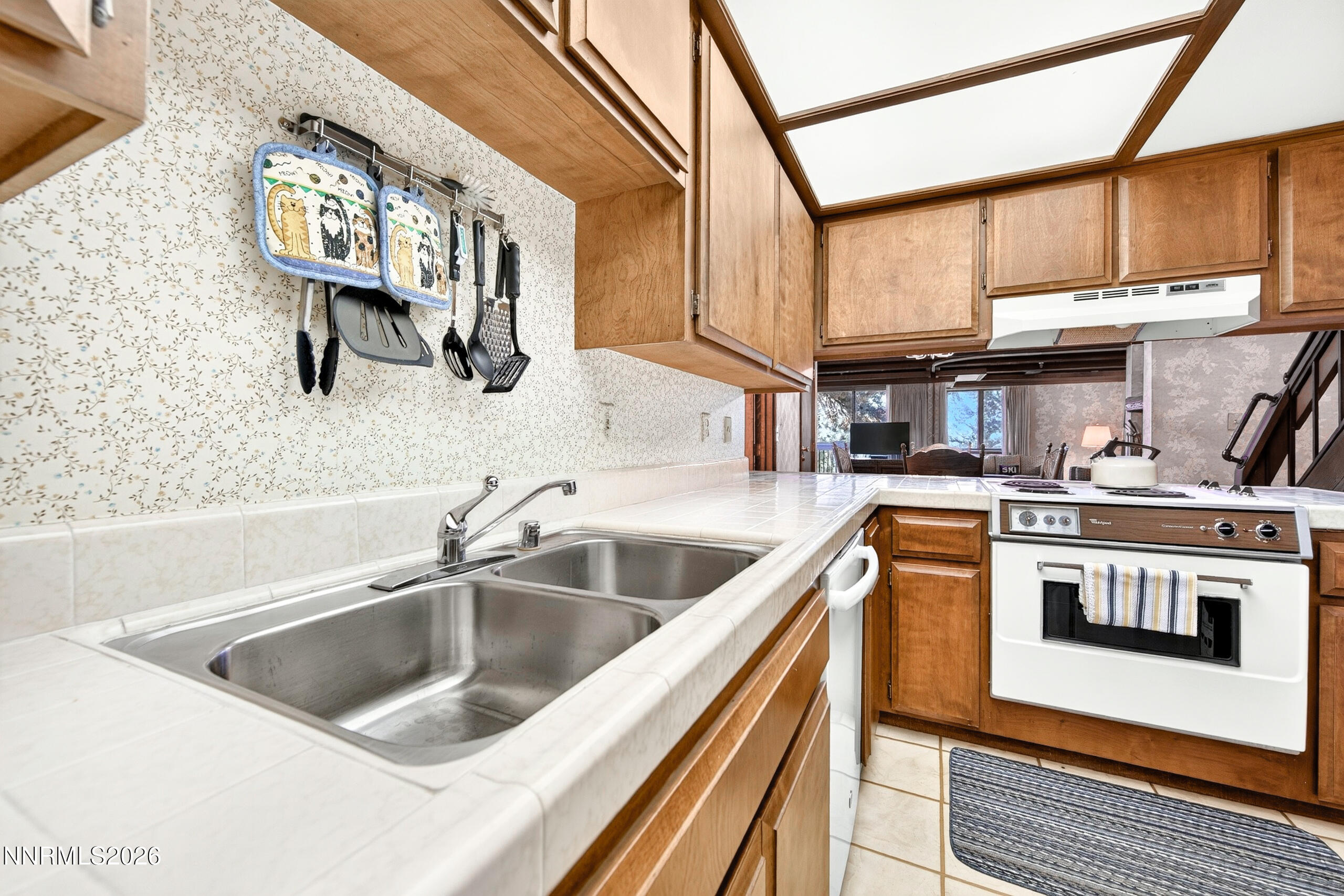 333 Ski Way Unit 289 Property Photo 13