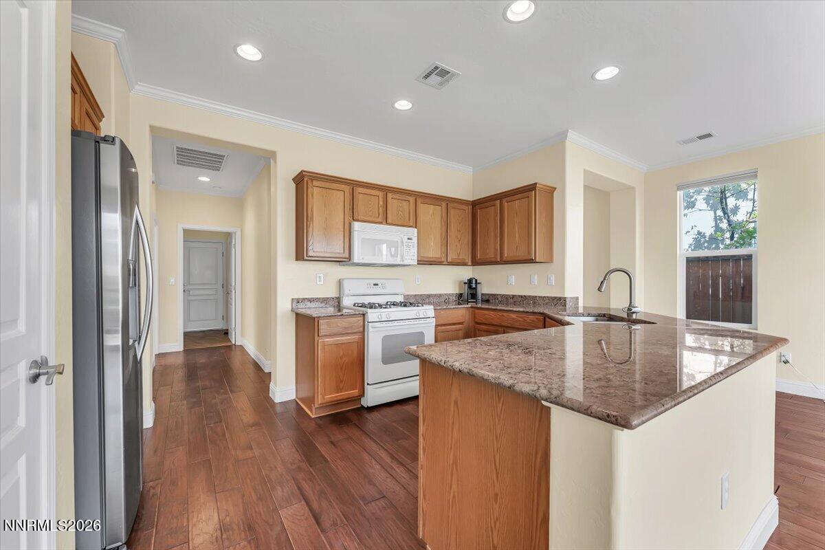 9130 Mount Pleasant Drive Property Photo 8