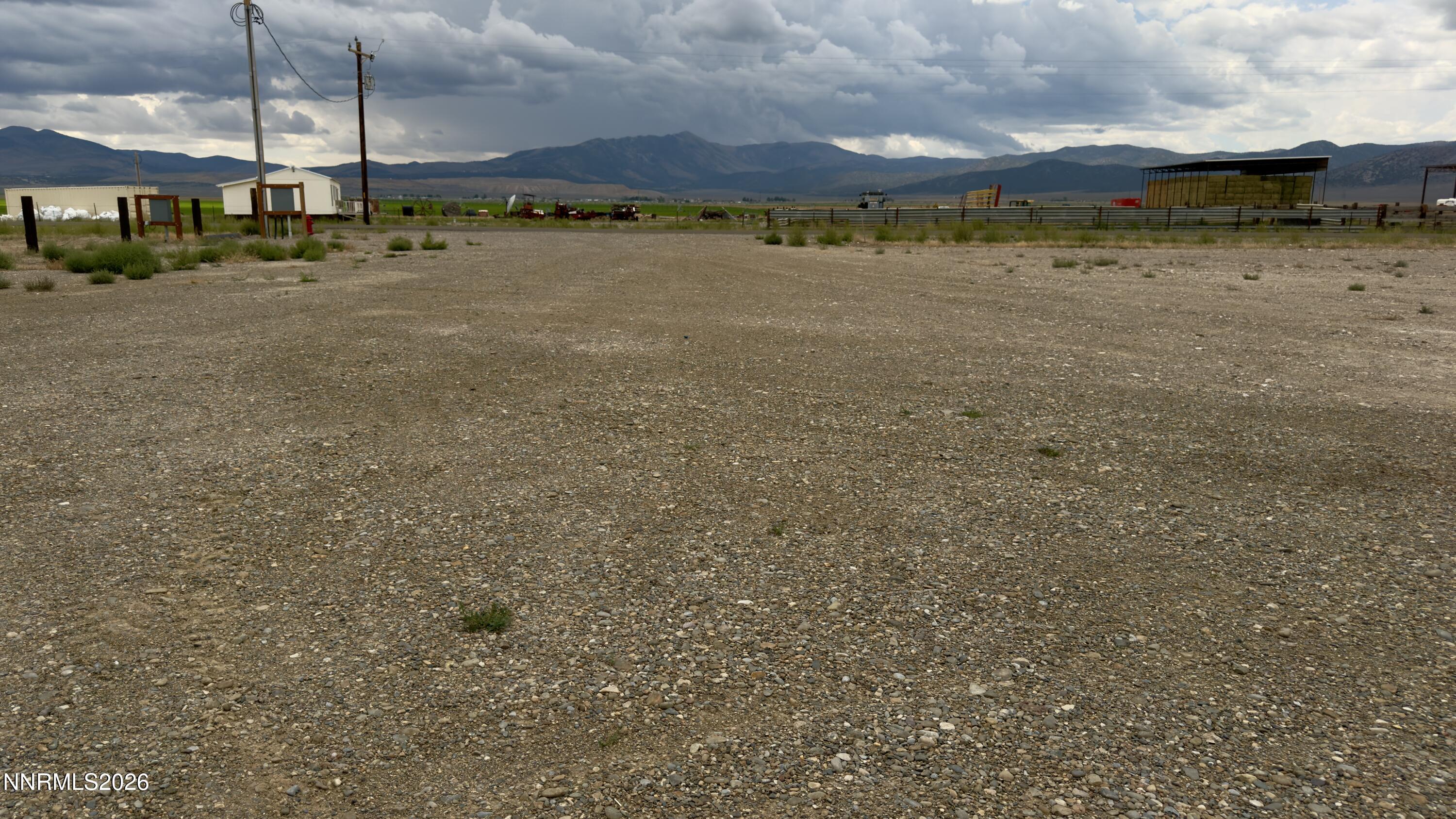 552 3rd Street Property Photo 23