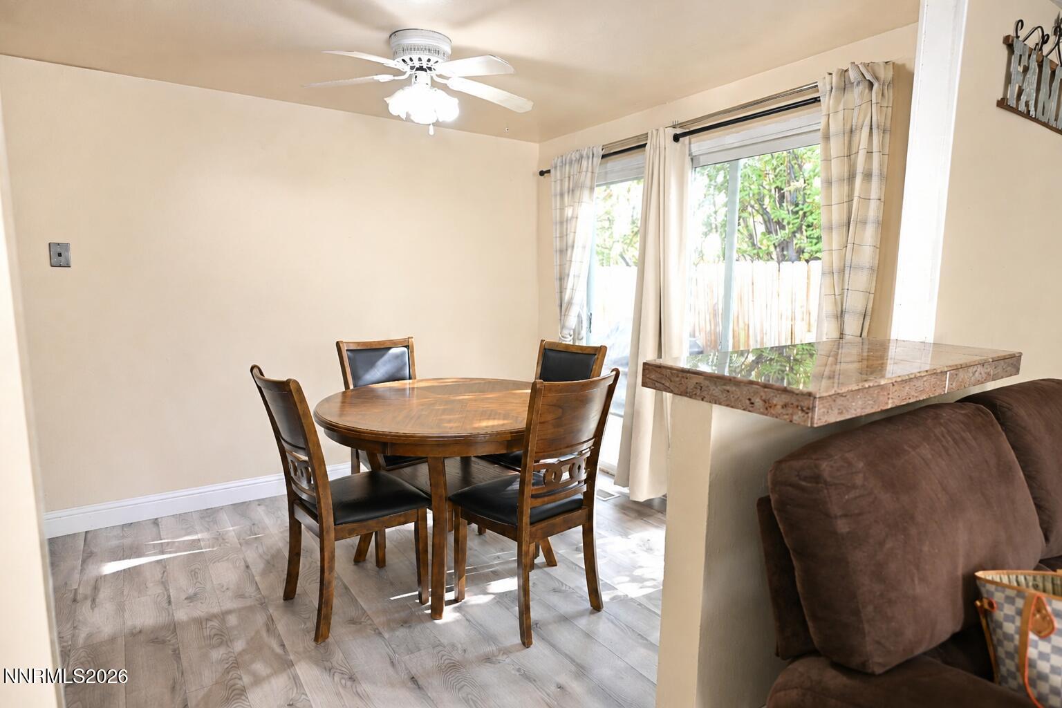 1676 Sue Way Property Photo 6