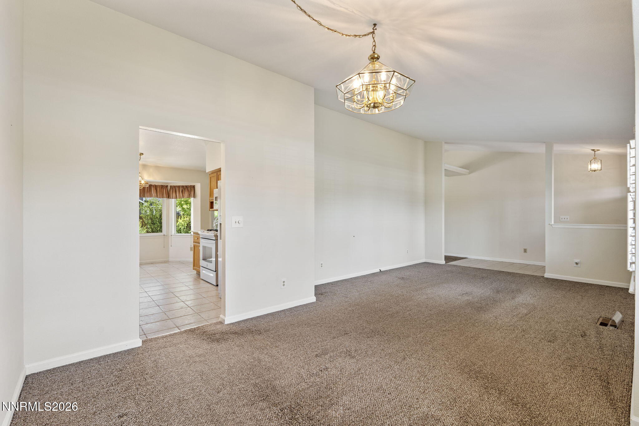 865 Longleaf Place Property Photo 4