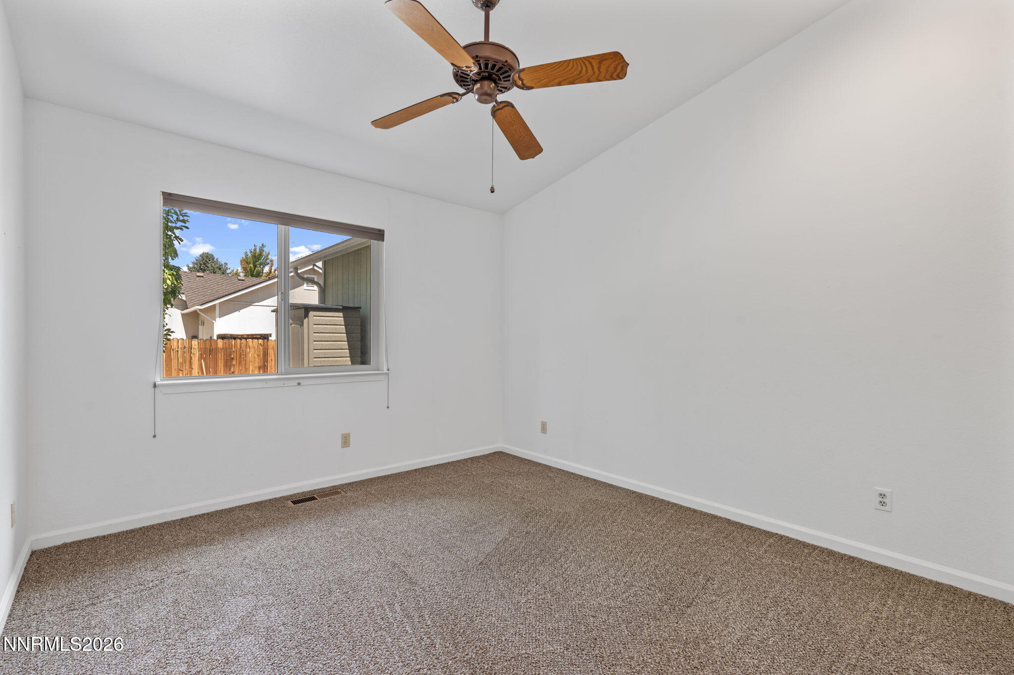 865 Longleaf Place Property Photo 16