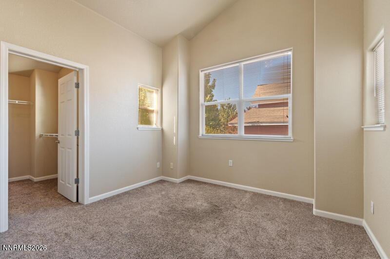 1042 Peach Blossom Way Property Photo 22