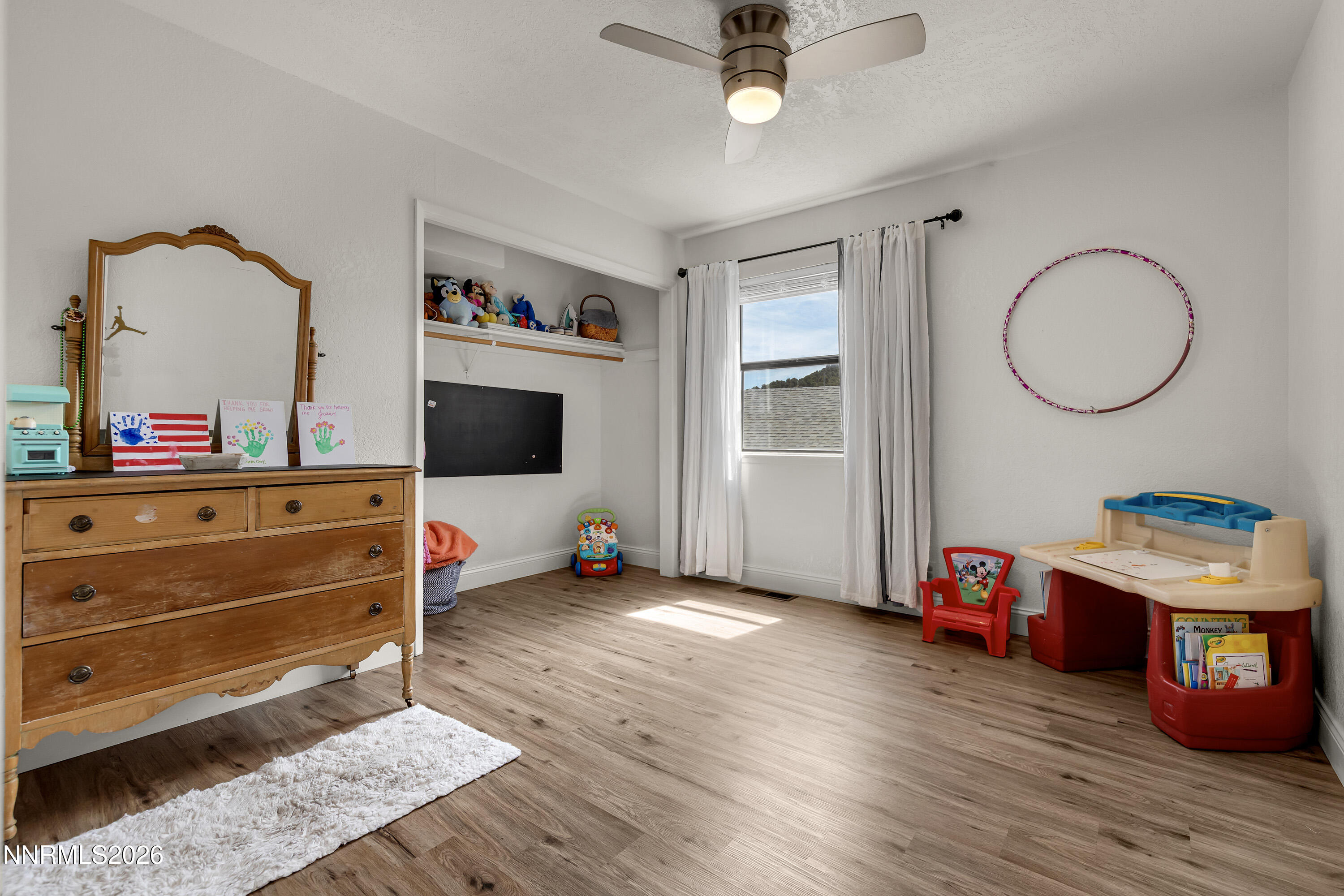 110 S R Street Property Photo 15