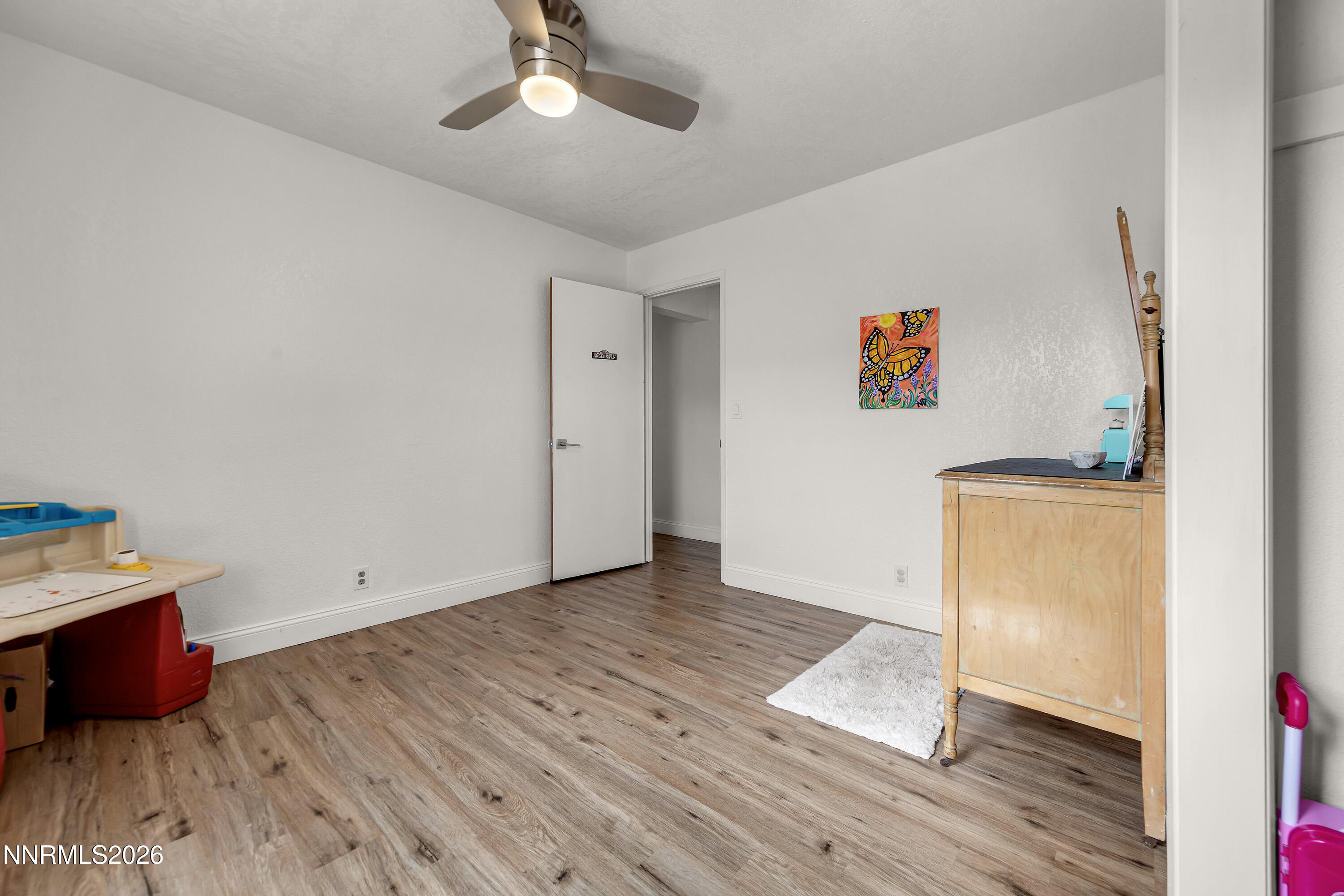 110 S R Street Property Photo 16