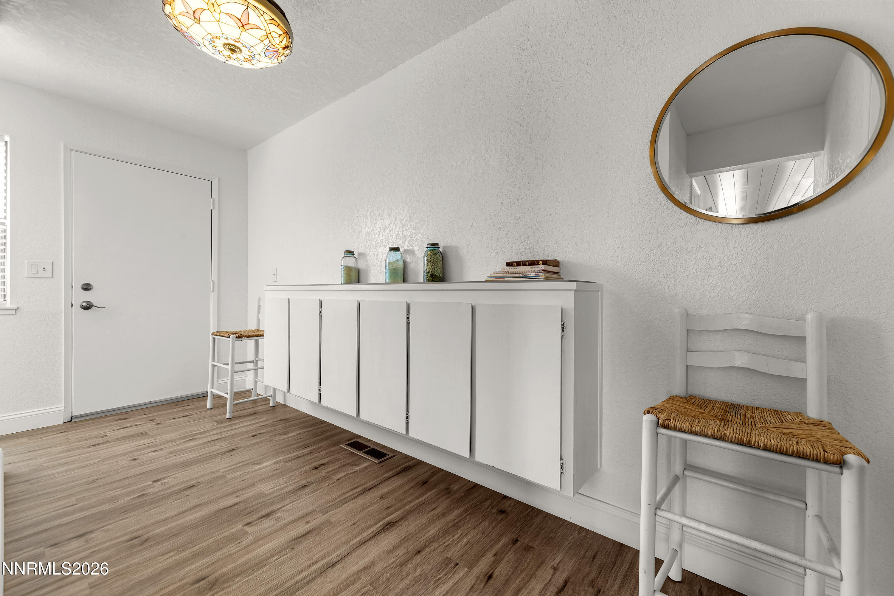 110 S R Street Property Photo 18